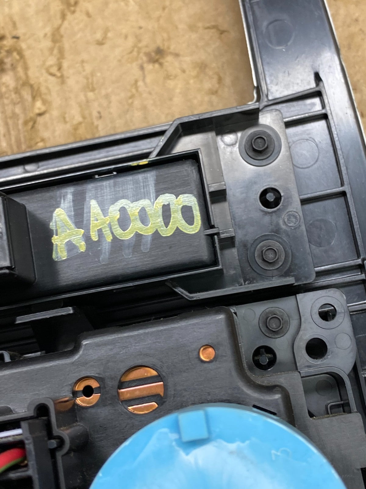 2008 to 2010 Jeep Grand Cherokee Center A/C Heater Climate Control OEM AA0000 DG7