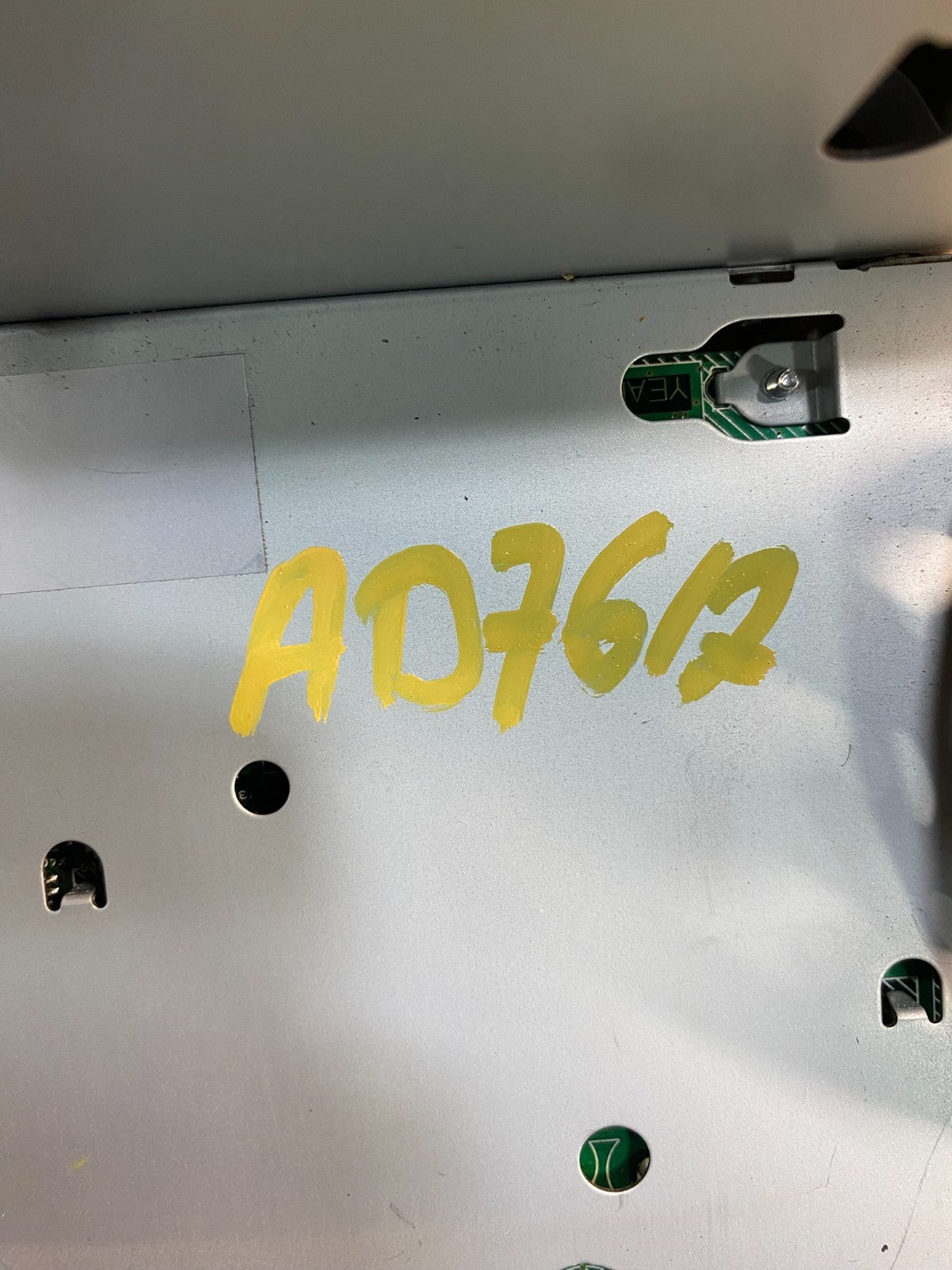 2012 to 2015 Toyota Prius V Radio Stereo Receiver CD Player AD7612 DG7