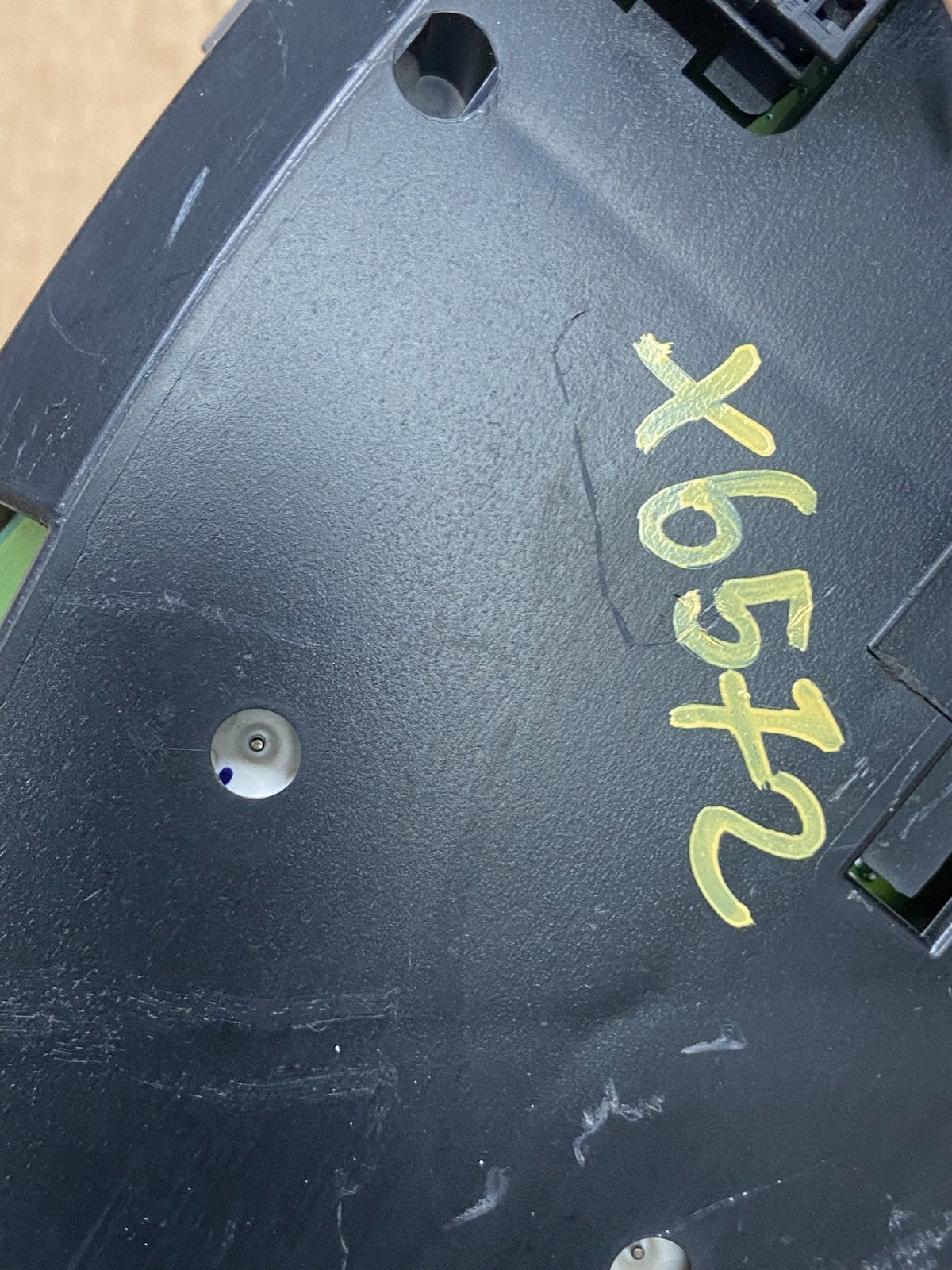 2008 to 2010 Chevrolet Express Speedometer Cluster Gauge X6572 DG8