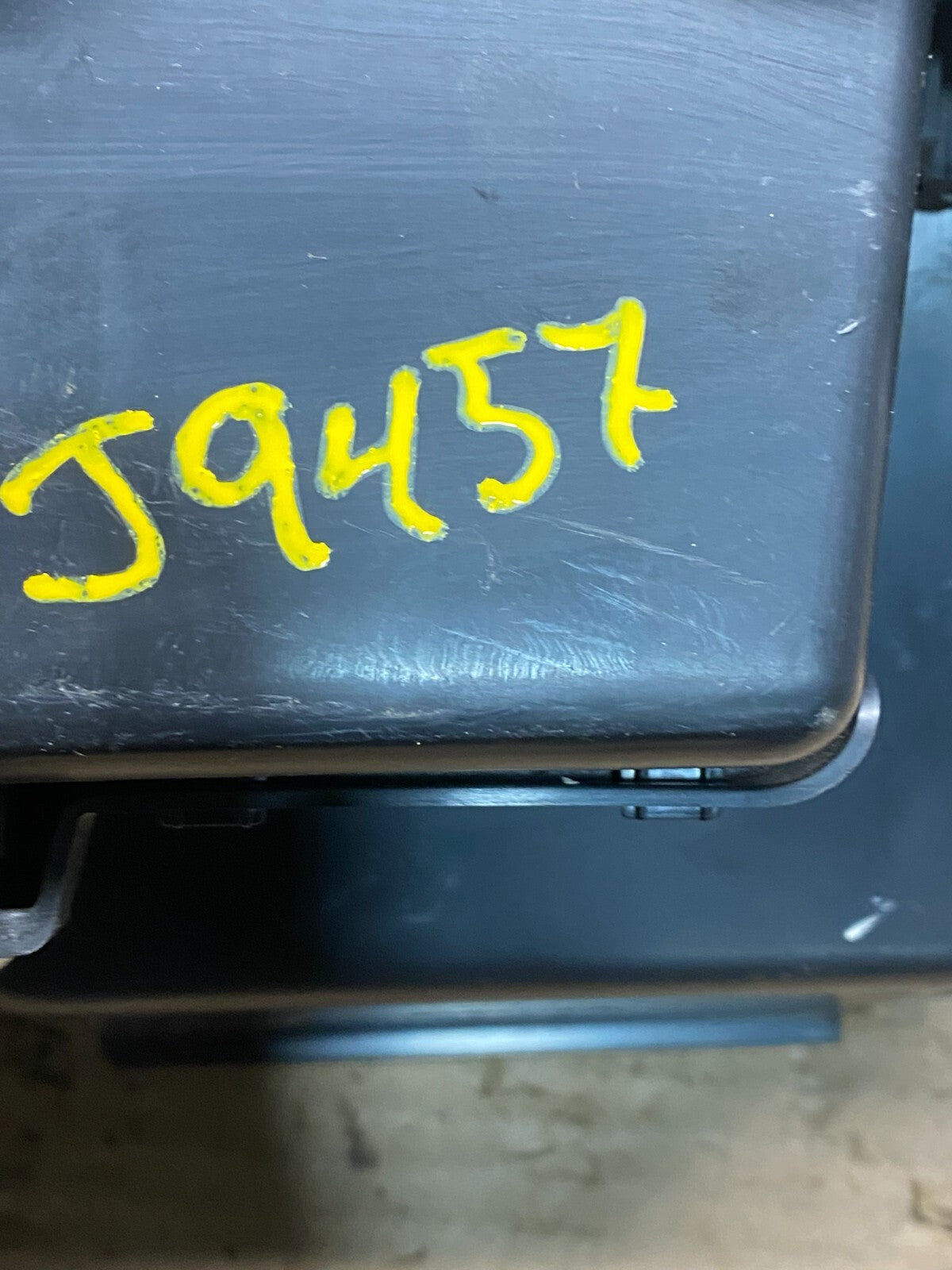 2016 to 2018 Honda Pilot Center Console Pocket Storage Power Outlet j9457 PS7