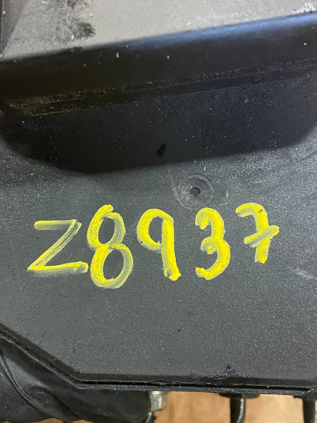 2001 2002 2003 BMW 325i 330i ABS Anti Lock Brake Pump 3451 6762113 z8937 DG7