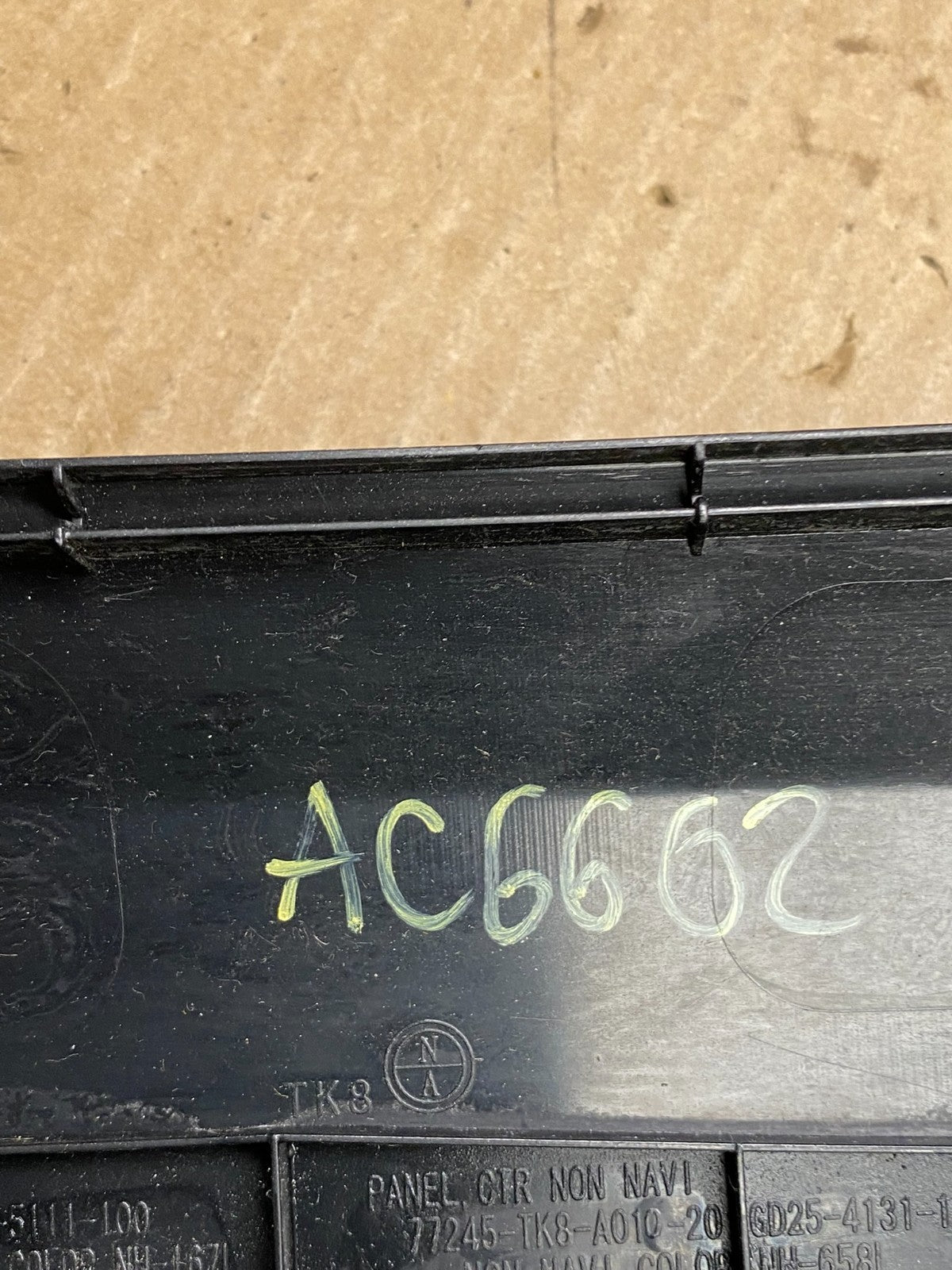 2011-2014 Honda Odyssey Dash Climate Control A/C Cluster Trim Bezel OE AC6602 DG9