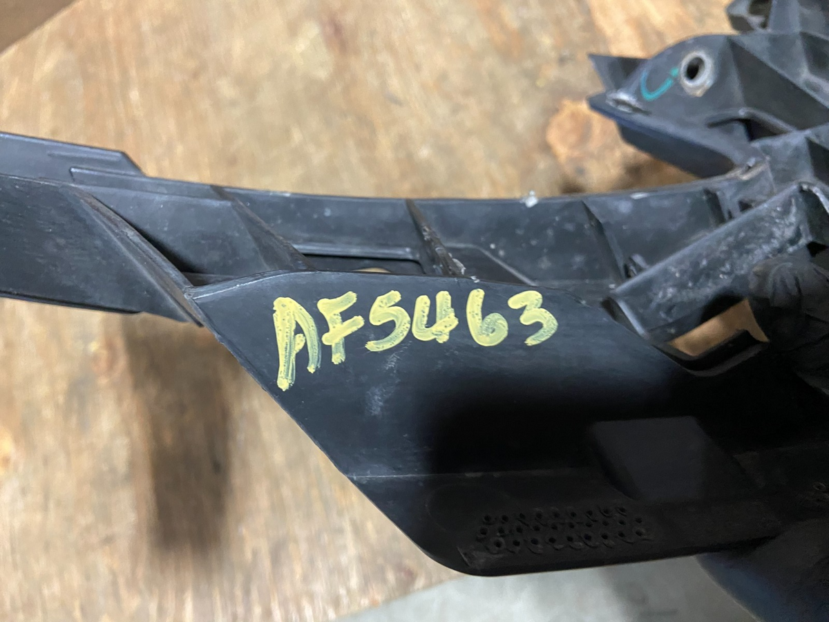 2005 to 2008 Audi A6 Front Bumper Cover Reinforcement AF54637