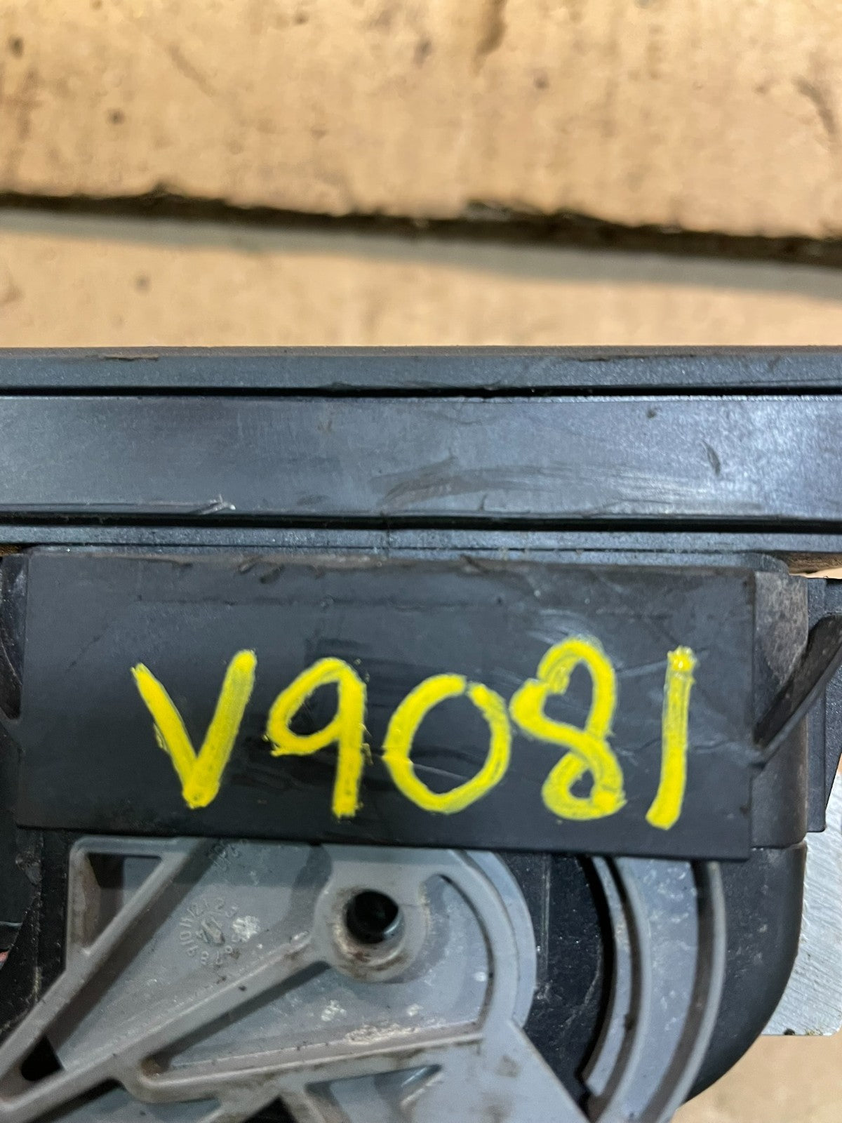 2014-2017 Maserati Ghibli Anti Lock Brake ABS Pump Control Module OEM v9081 DG7