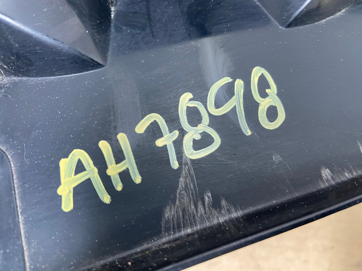 2005 2006 2007 Jeep Liberty Left Driver Lh Side Tail Light AH7898 LK6
