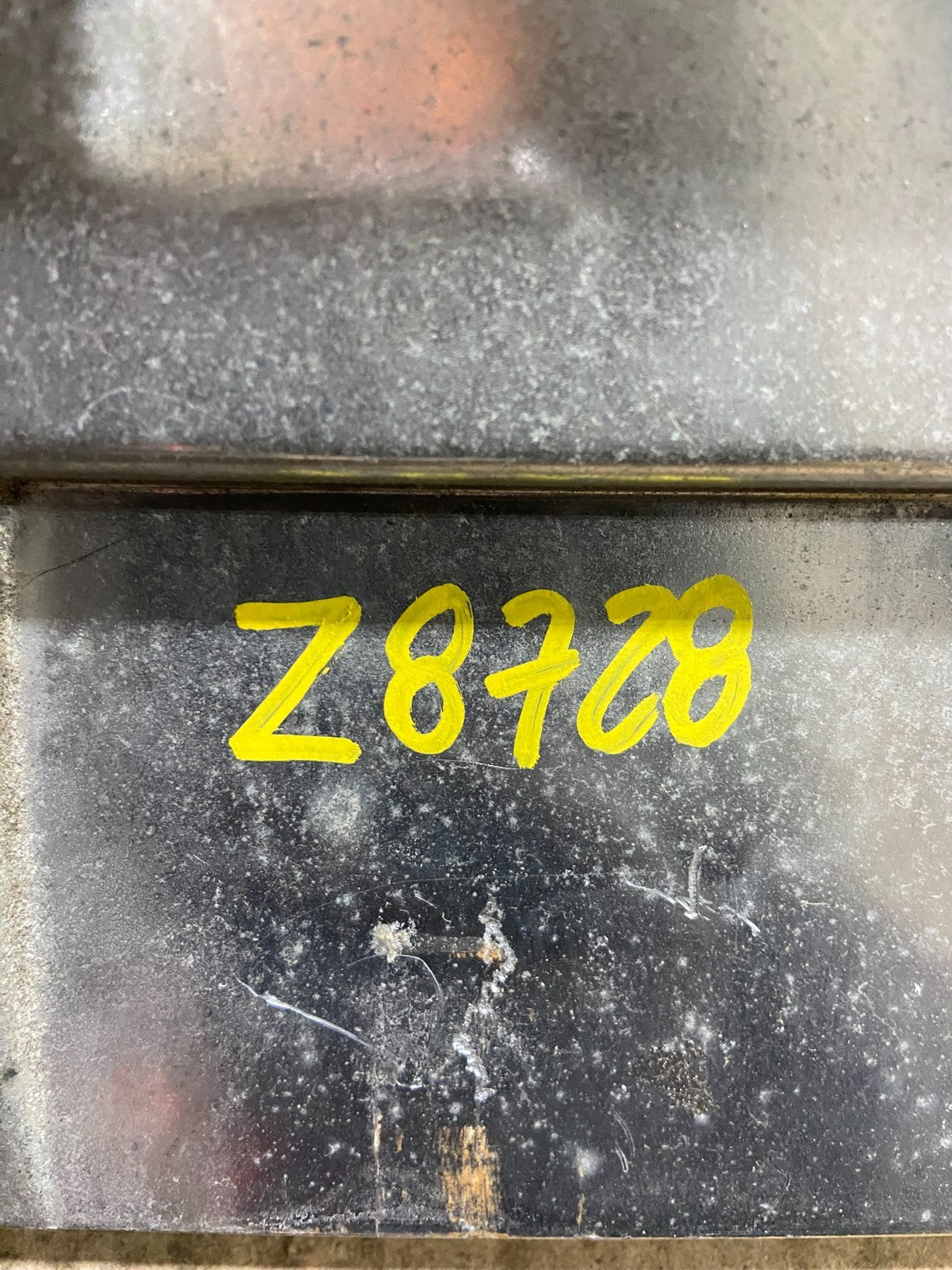 2004 Ford Explorer Engine Control Unit ECU Computer Module Z8728 DG4