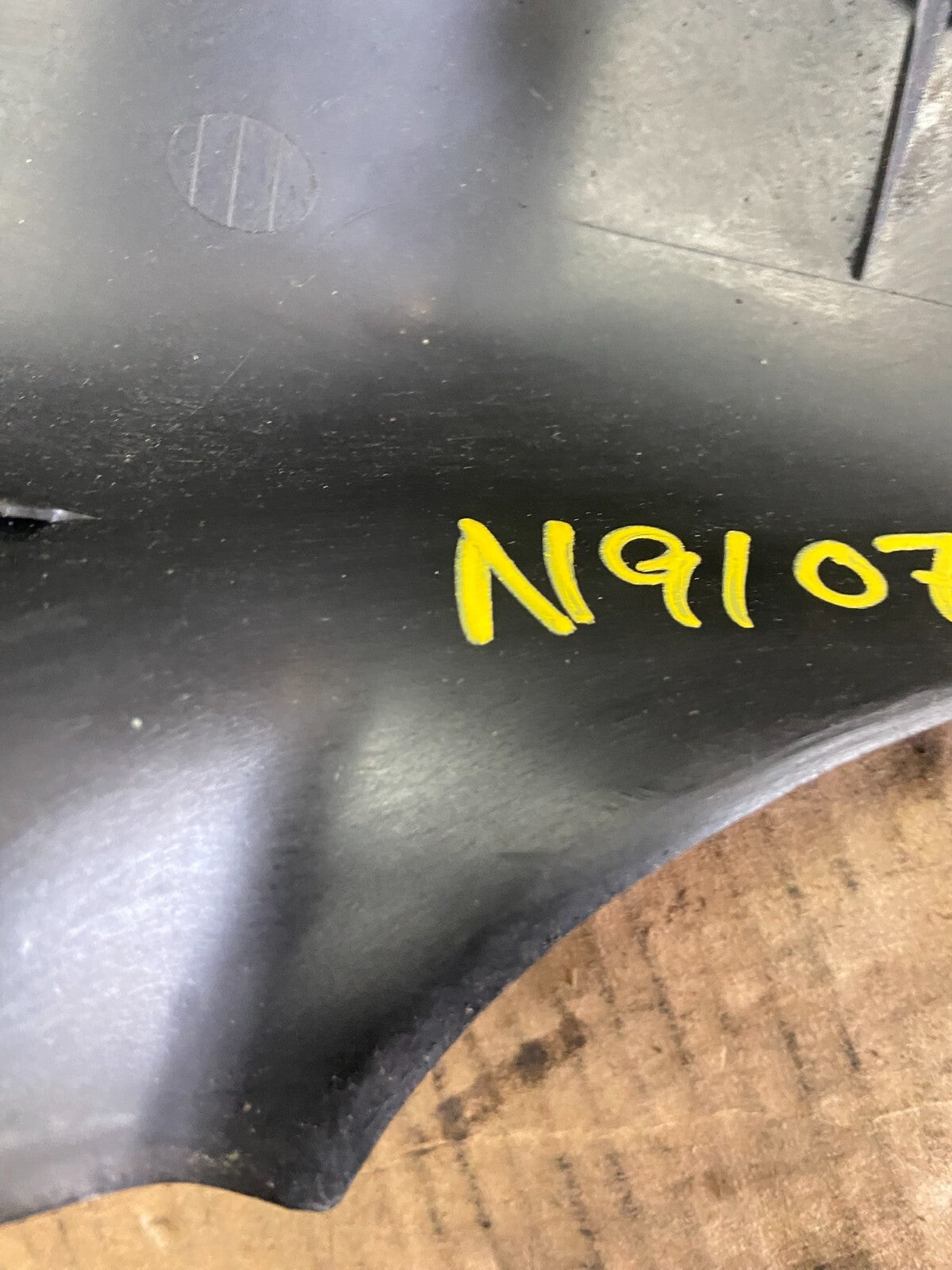 1998 to 2001 Audi A4 A6 V6 Engine Cover Top Lid Trim N9107 PS9