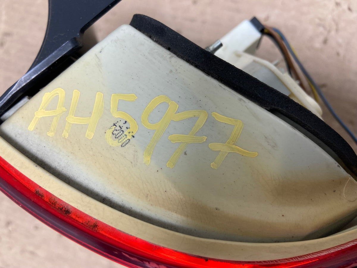 2009 2010 BMW 328i 3 Series Right Passenger RH Side Tail Light AH5977 LK6