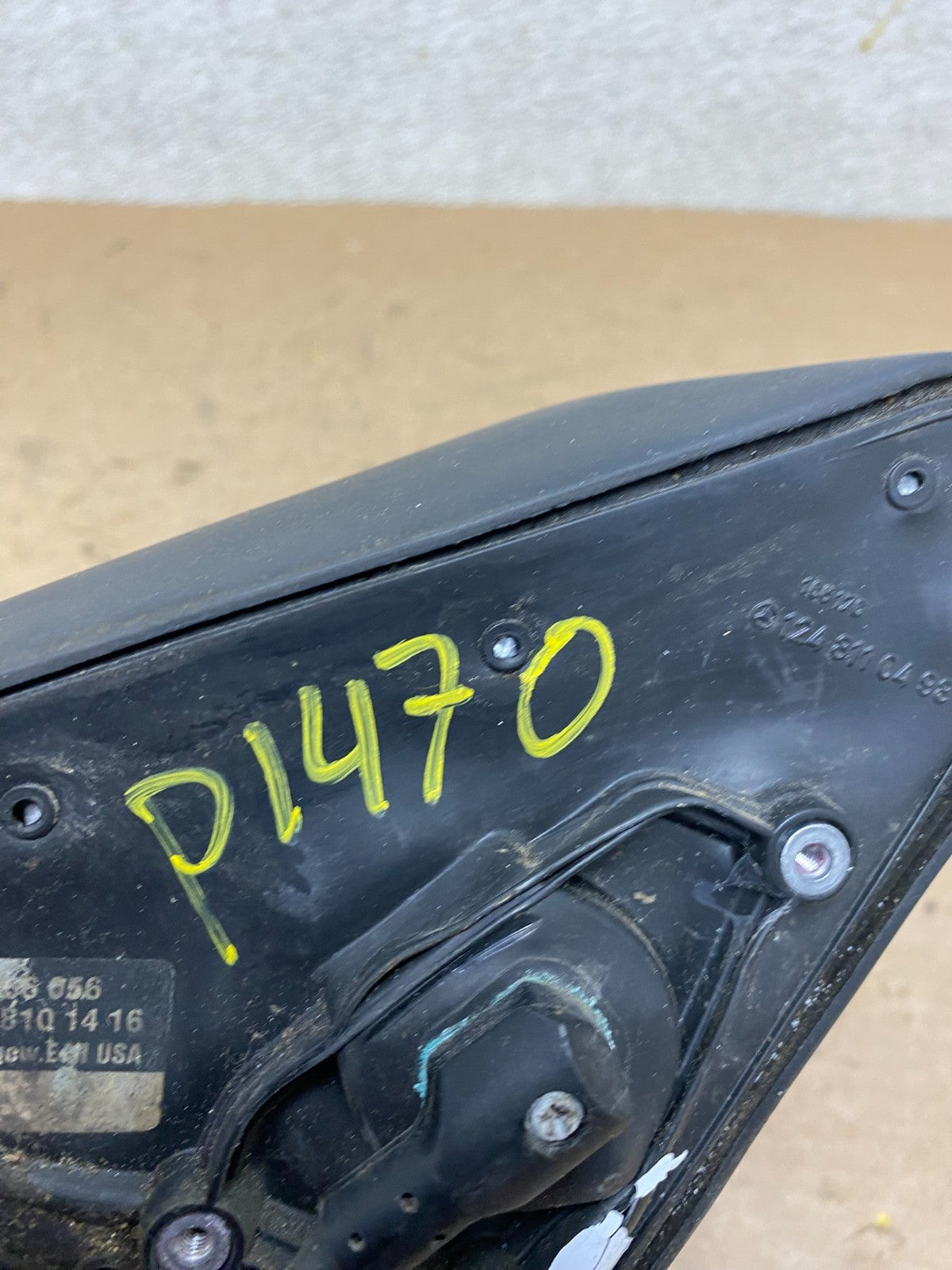 1988 to 1989 Mercedes W124 300CE Right Passenger Side View Mirror P1470 PS6