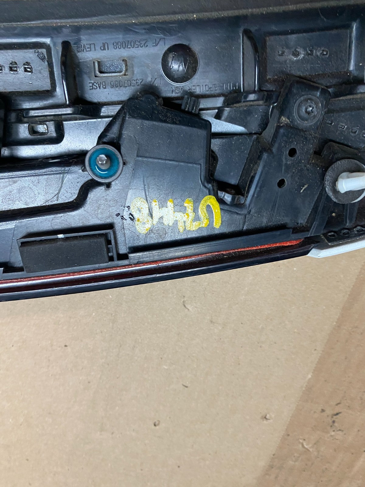 2018 to 2019 Cadillac XTS Rear Spoiler Wing Back Up Camera 23507086 U7448 PS11