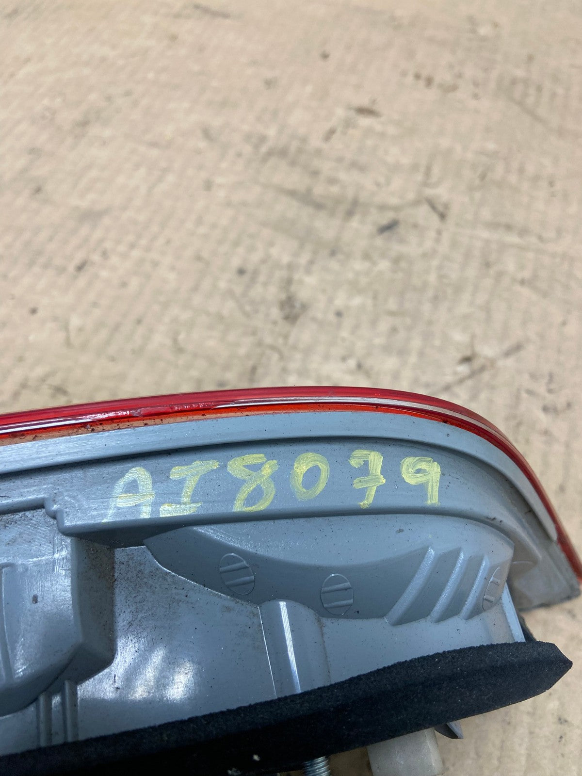 2007 2008 2009 Toyota Camry Left Driver Tail Light Trunk Lid Inner AI8079 LK6