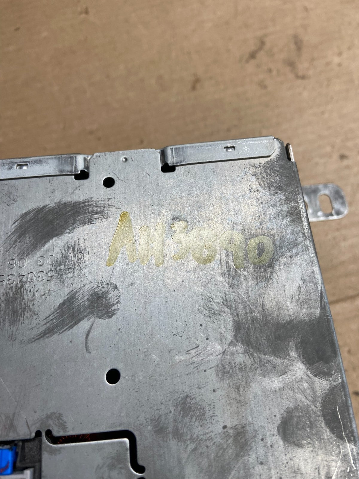 2005 to 2009 Cadillac Sts Radio 6 Disc CD Player ah3890 DG7