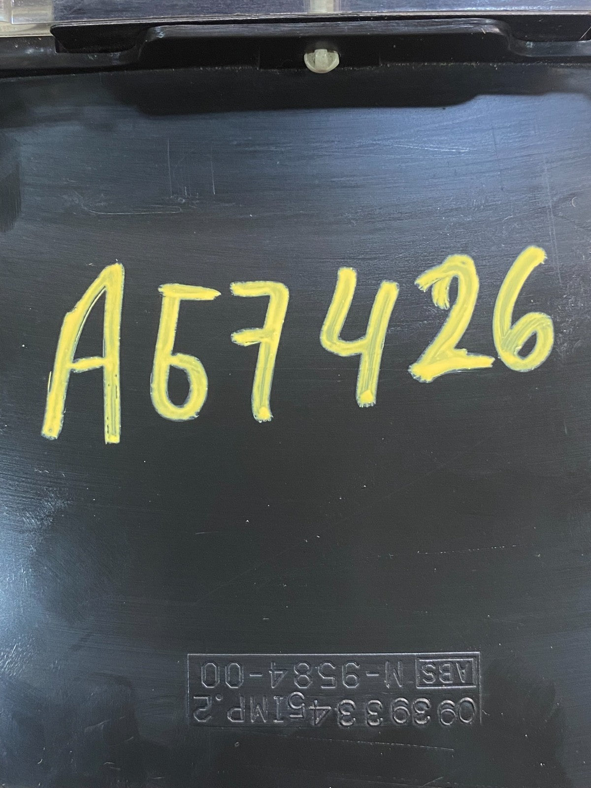 2000 to 2005 Chevrolet Astro Cluster Gauge Speedometer ECM AG7426 DG6