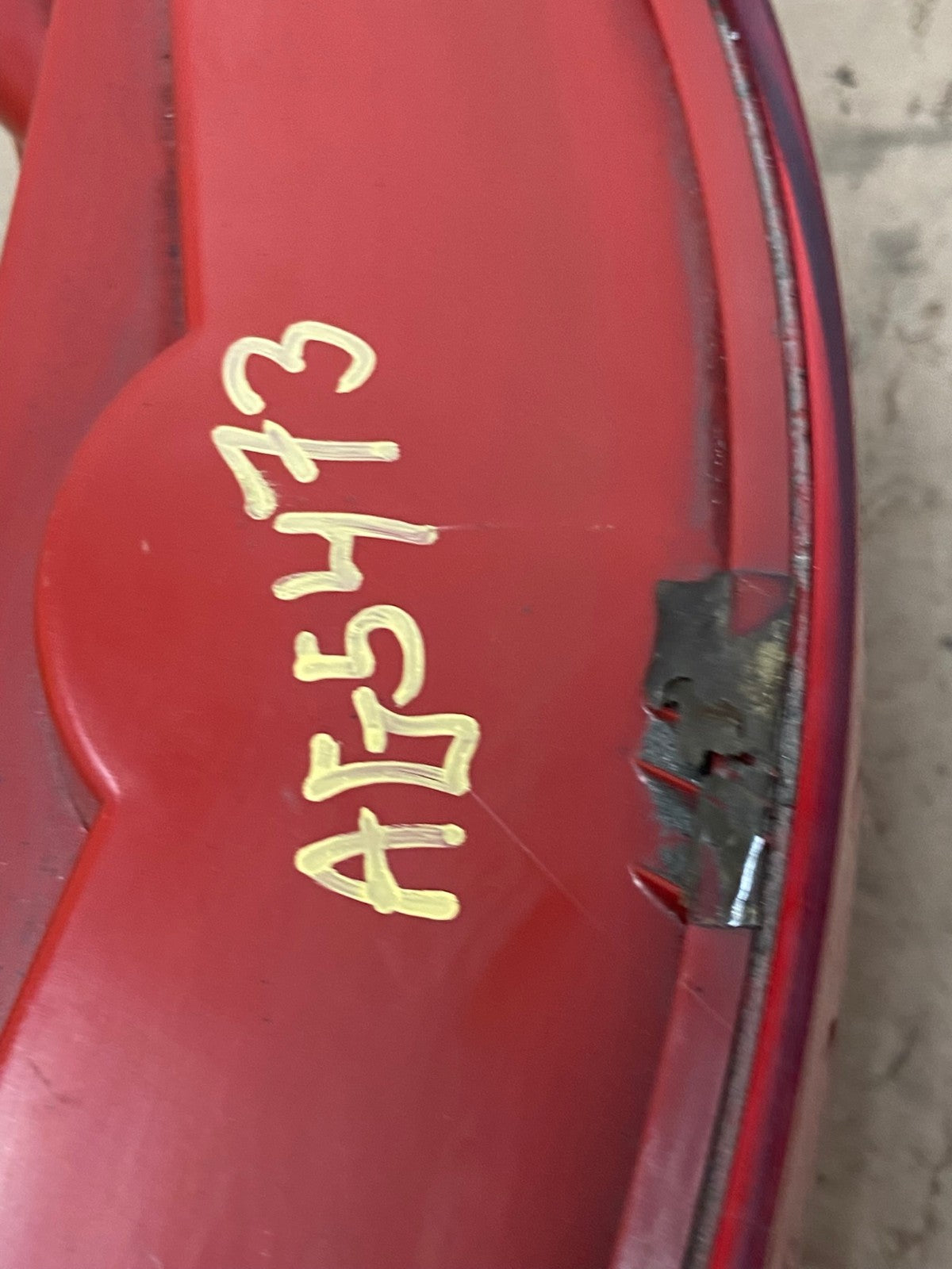 2010 - 2015 Audi Q7 Right Passenger RH Side Tail Light AE4922 LK7