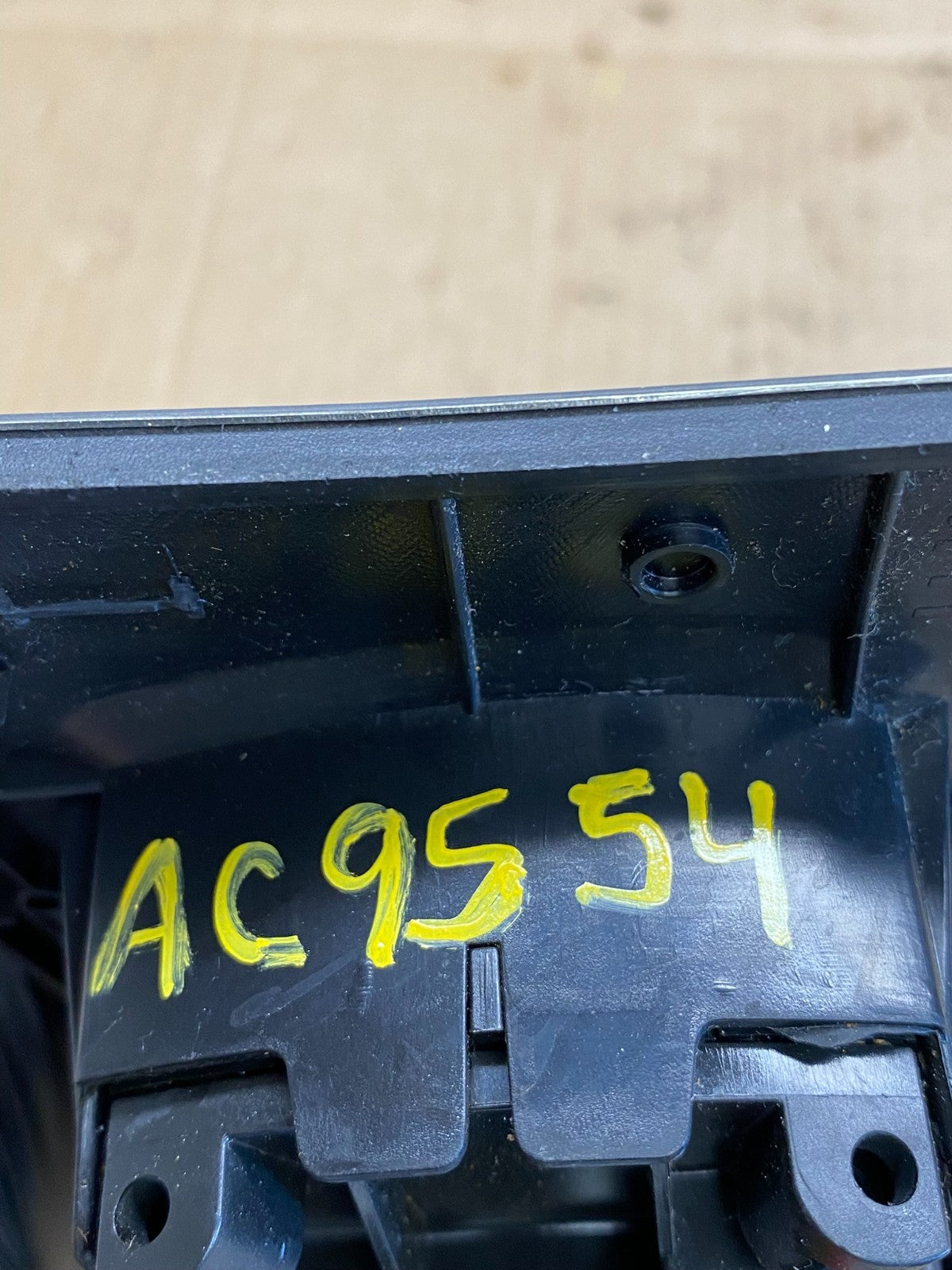 2009-2015 BMW X5 E70 X6 E71 iDrive Media Switch CIC Controller 9231116 01 AC95546