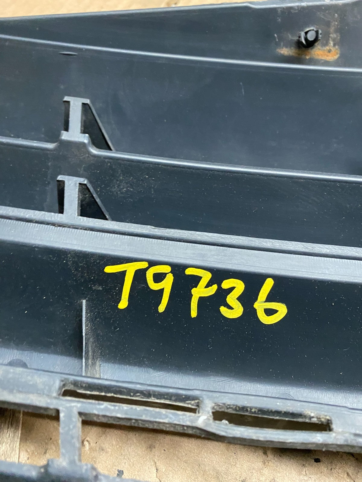 2008-2010 Dodge Grand Caravan Front Grill Grille 05113126aa T9736 DG10