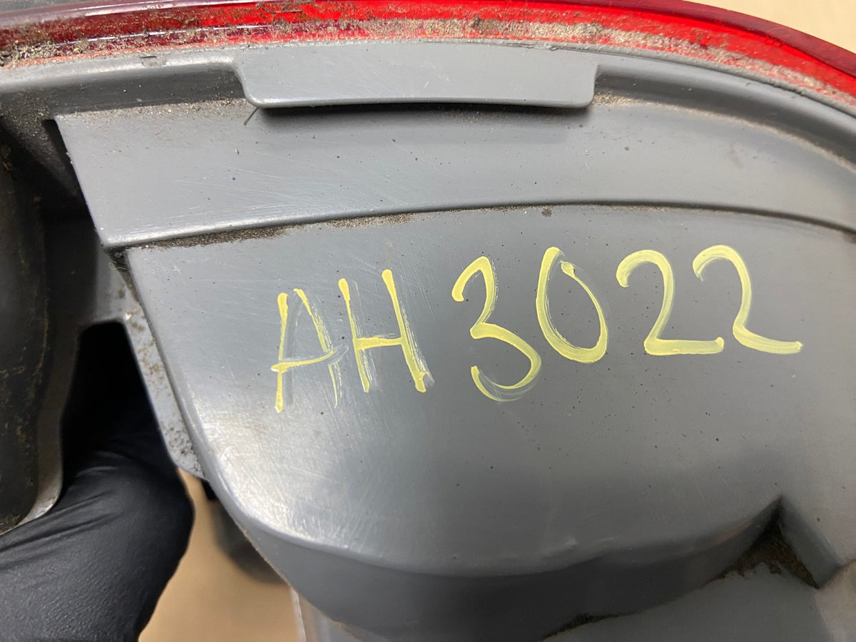 2006 2007 2008 Honda Civic Sedan Left Driver Lh Tail Light AH3022 LK6