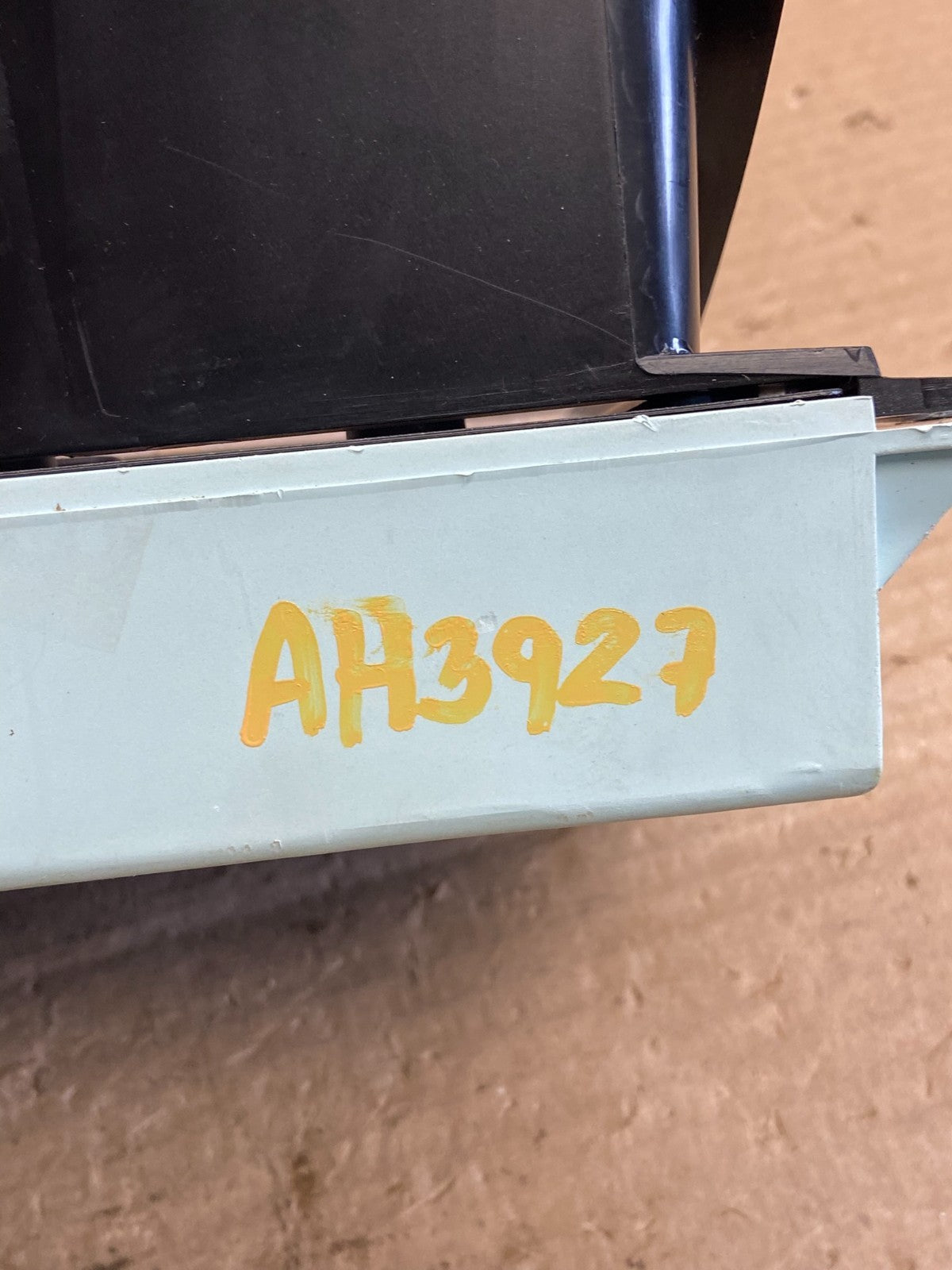 1995-1999 Silverado/Sierra/Yukon/Tahoe Speedometer Instrument Cluster AH3927 DG7