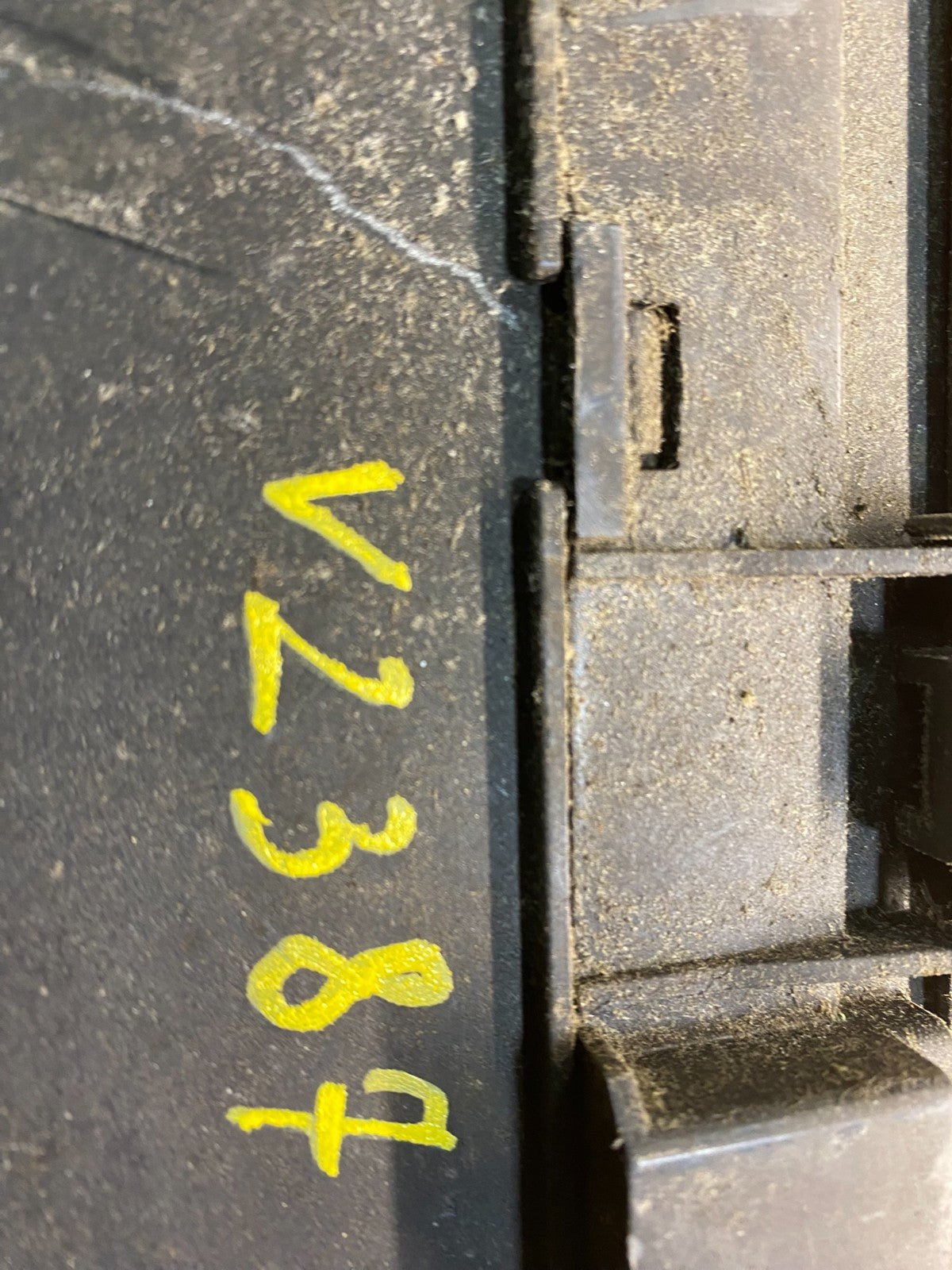 2010 Liberty Nitro TIPM Power Integrated Fuse Box Module v2387 DG6
