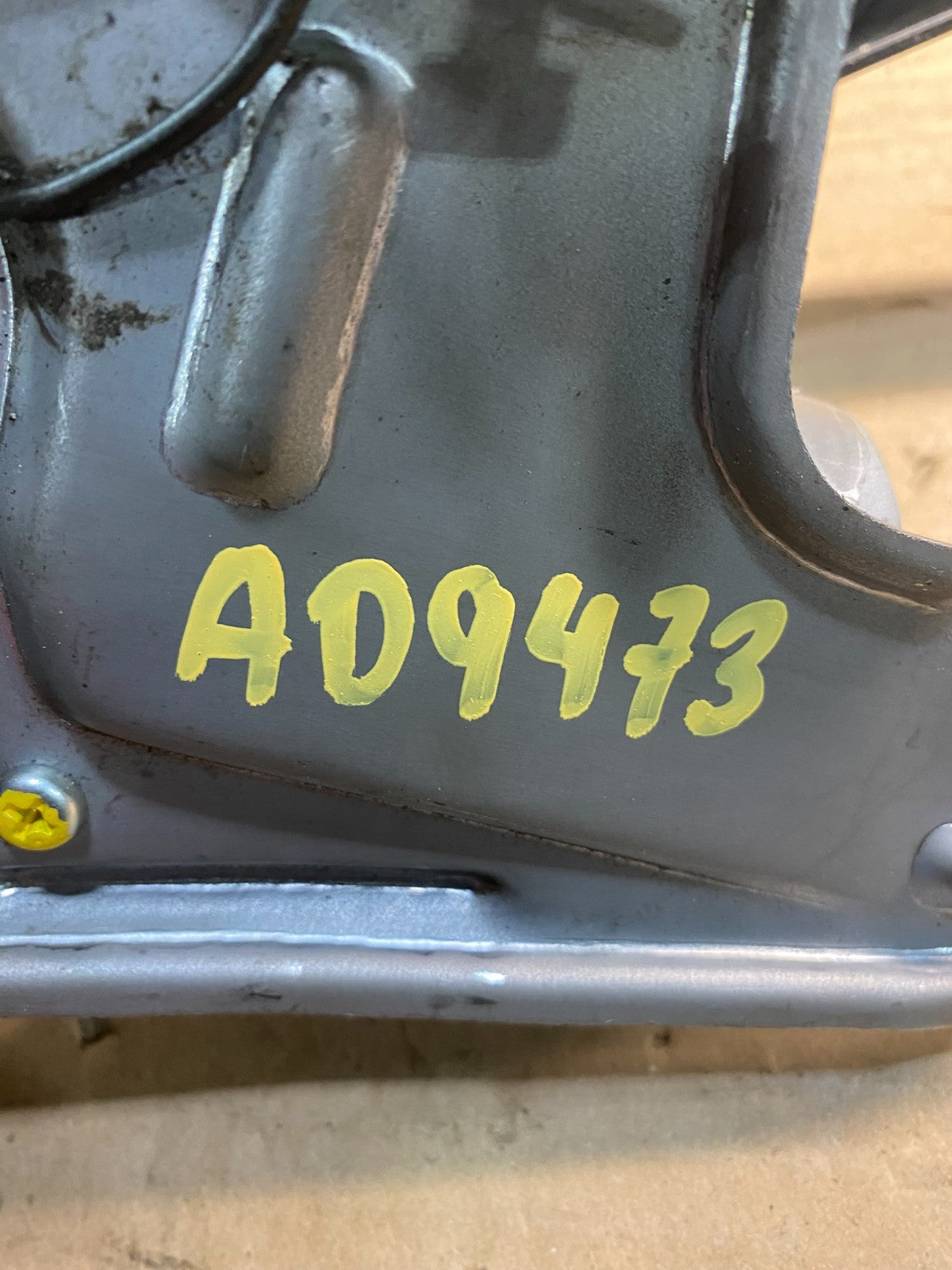 2007 to 2015 Mazda CX-9 CX9 Windshield Rear Wiper Motor ad9473 DG7