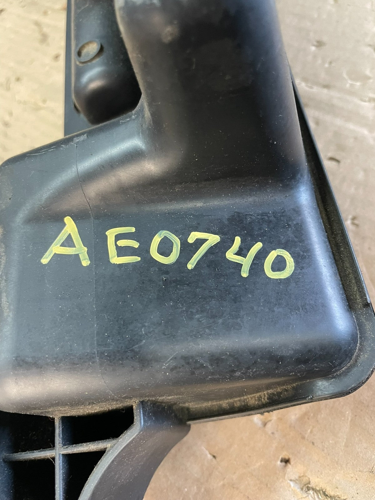 2013-2016 Nissan Pathfinder Upper Air Intake Duct AE0740 DG7