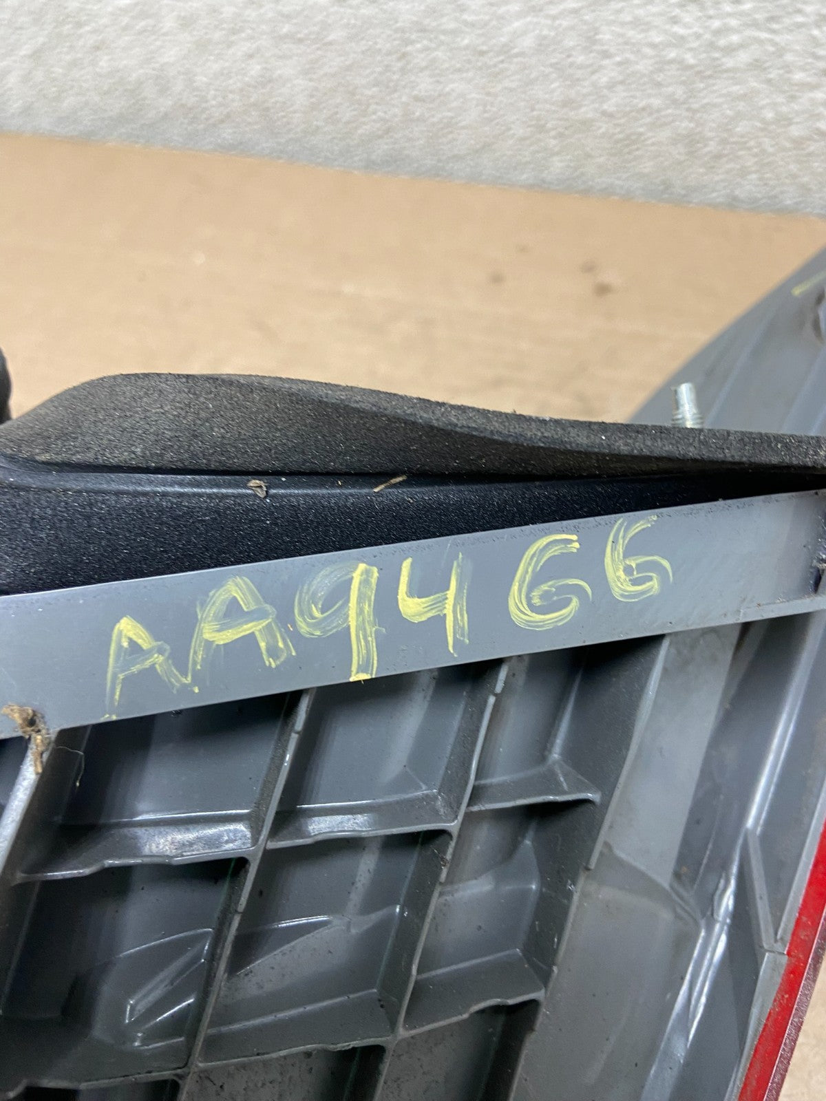 2009 to 2010 Acura Tsx Sedan Left Driver Lh Side Tail Light Oem AA9466 LK8
