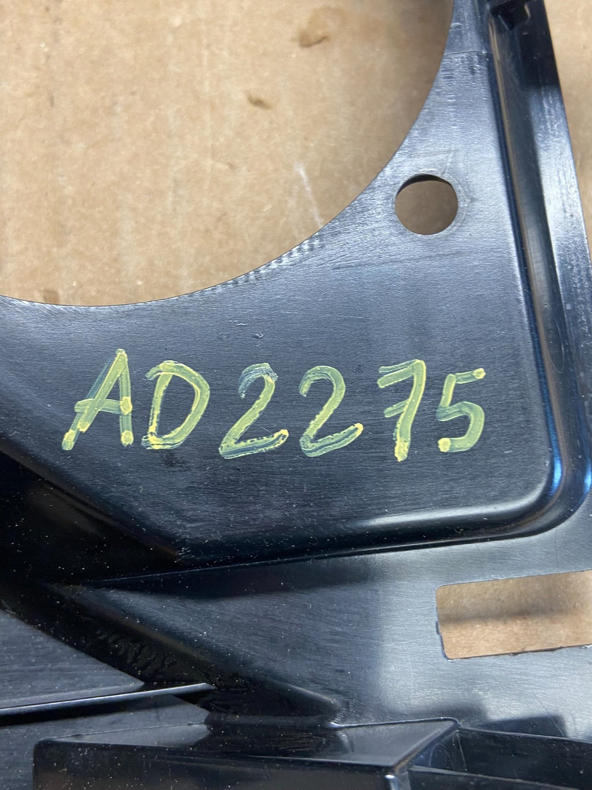 2008 to 2015 Nissan Rogue Center Dash Upper Air Vent AD2275 DG6