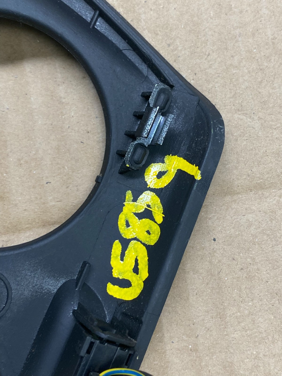2016 2017 2018 Volkswagen Jetta Panel Radio Climate Control Bezel Trim U5859 DG6