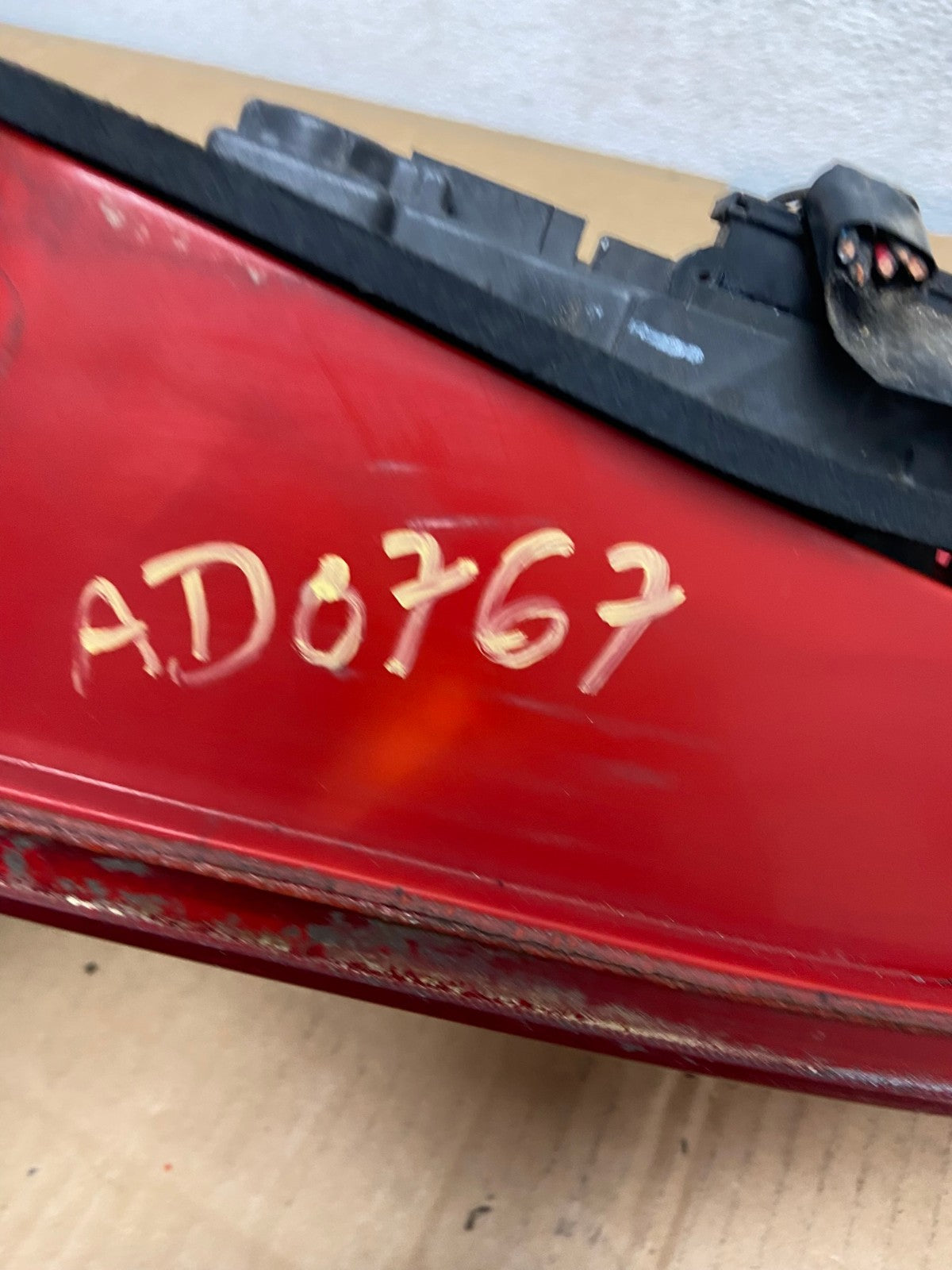 1999 to 2003 Volkswagen Jetta Sedan Left Driver Tail Light AD0767 LK7