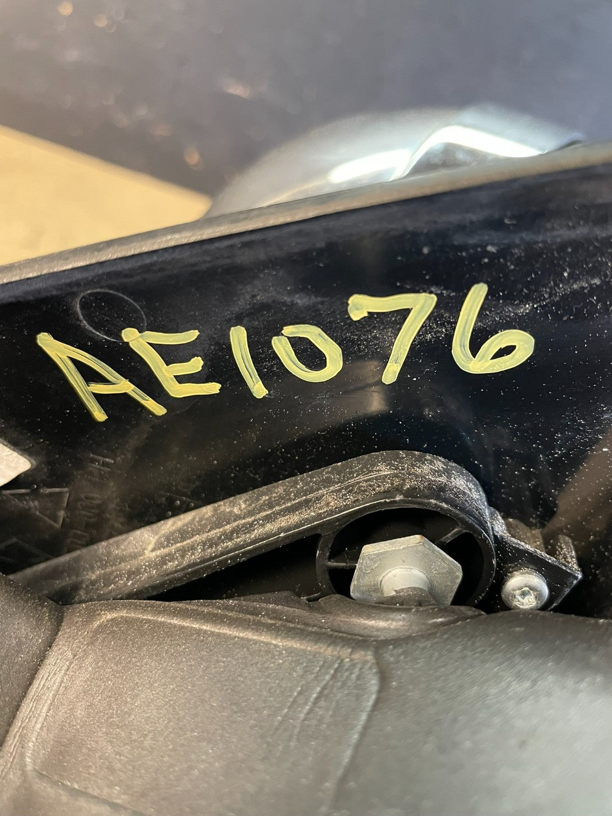 2007 2008 2009 Chrysler Aspen Right Passenger RH Mirror Heated AE1076 DW8