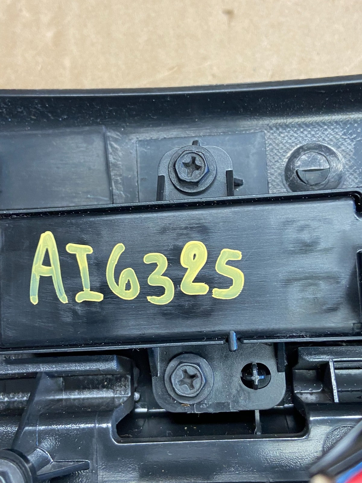 2008 to 2012 Jeep Liberty Dash Climate Temperature Control Radio Bezel AI6325 DW5