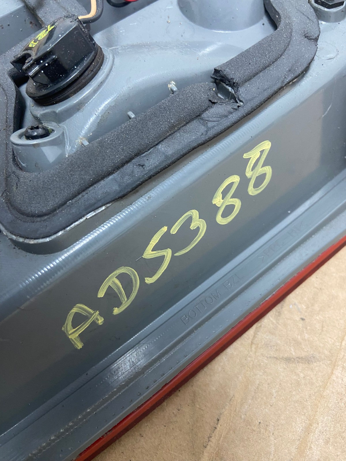 2013 to 2018 Ford Taurus Left Driver Lh Side Tail Light Inner AD5388 LK6