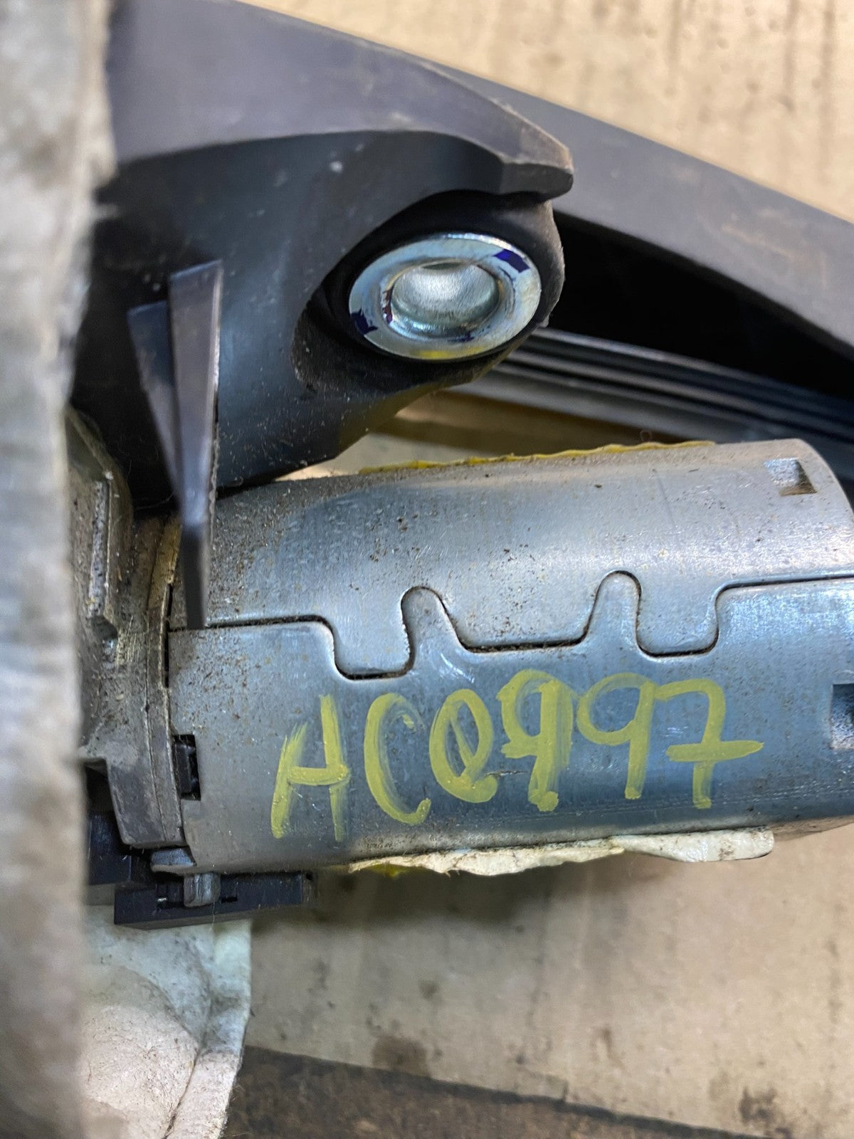 2011 to 2019 Ford Explorer Rear Windshield Wiper Motor OEM ac0997 DG6