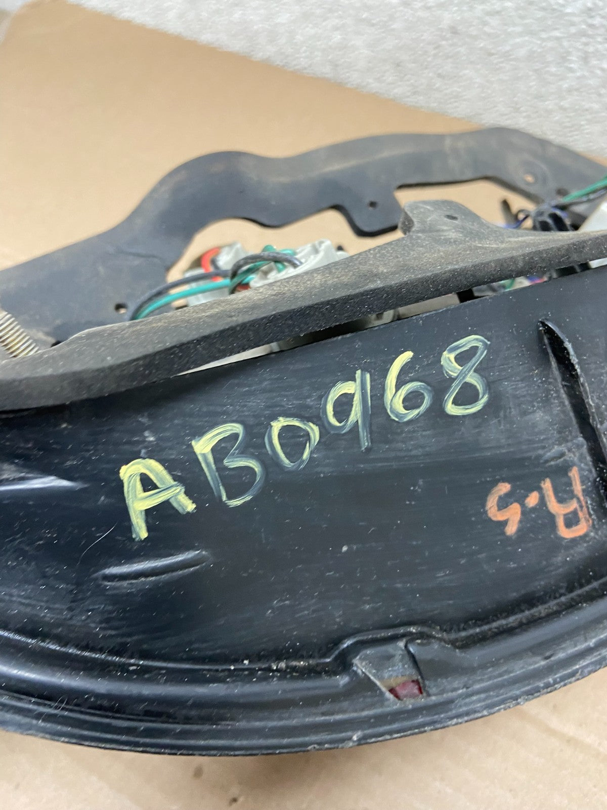 1996 1997 1998 Hyundai Elantra Sedan Right Passenger Tail Light Oem AB0968 LK6