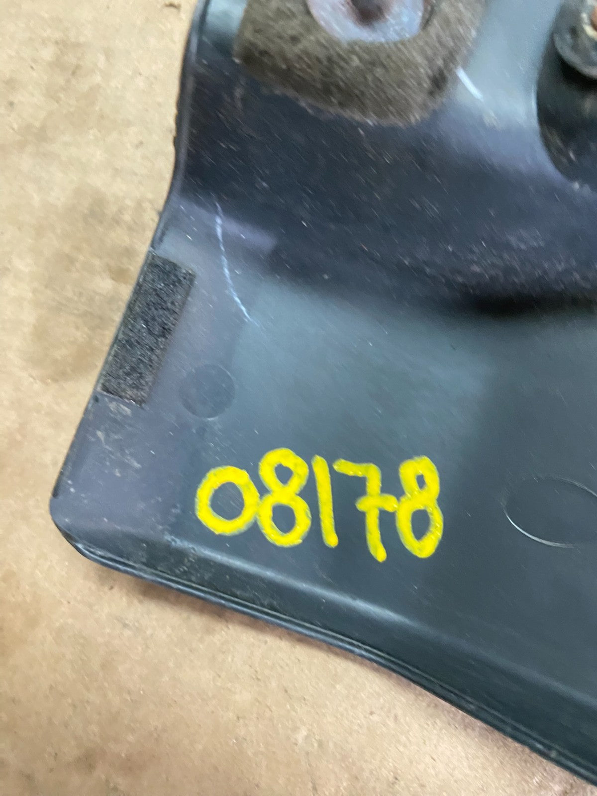 2007 to 2012 Nissan Sentra Engine Motor Cover OEM O8178 DG9
