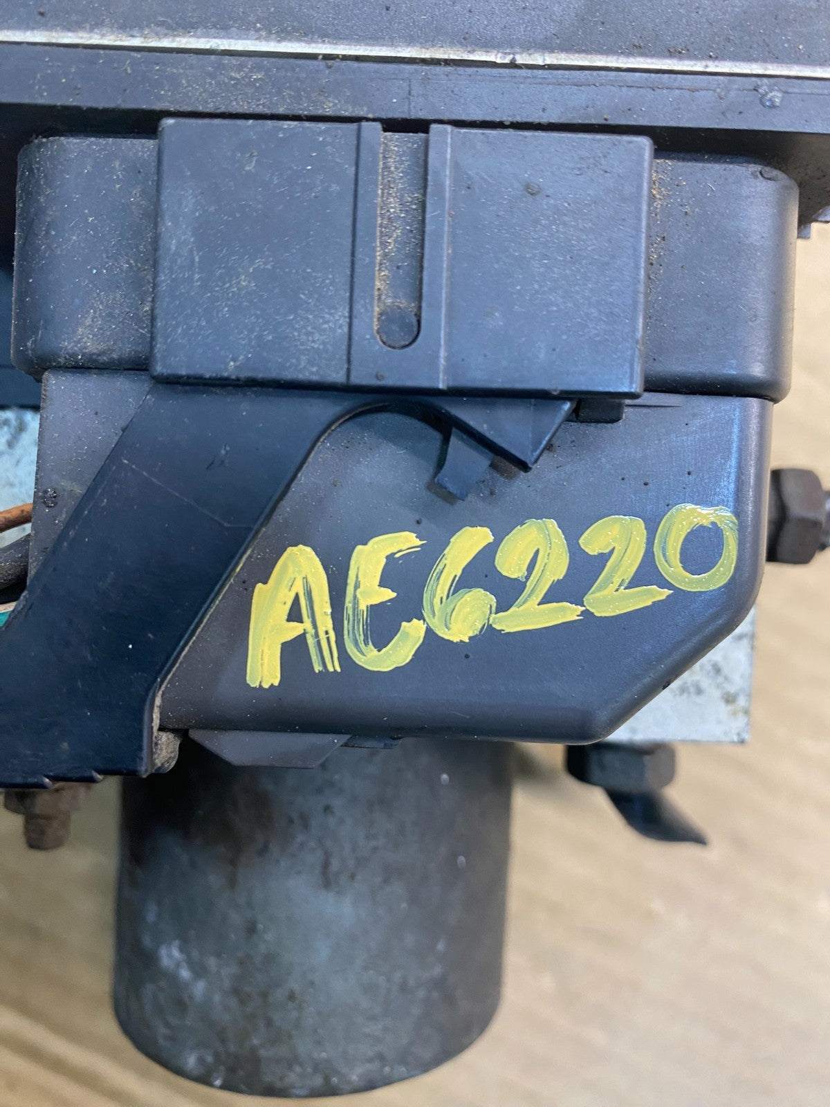 20896911 Chevrolet Tahoe 2011 ABS Anti-Lock Brake Pump Control Module AE6220 DW7