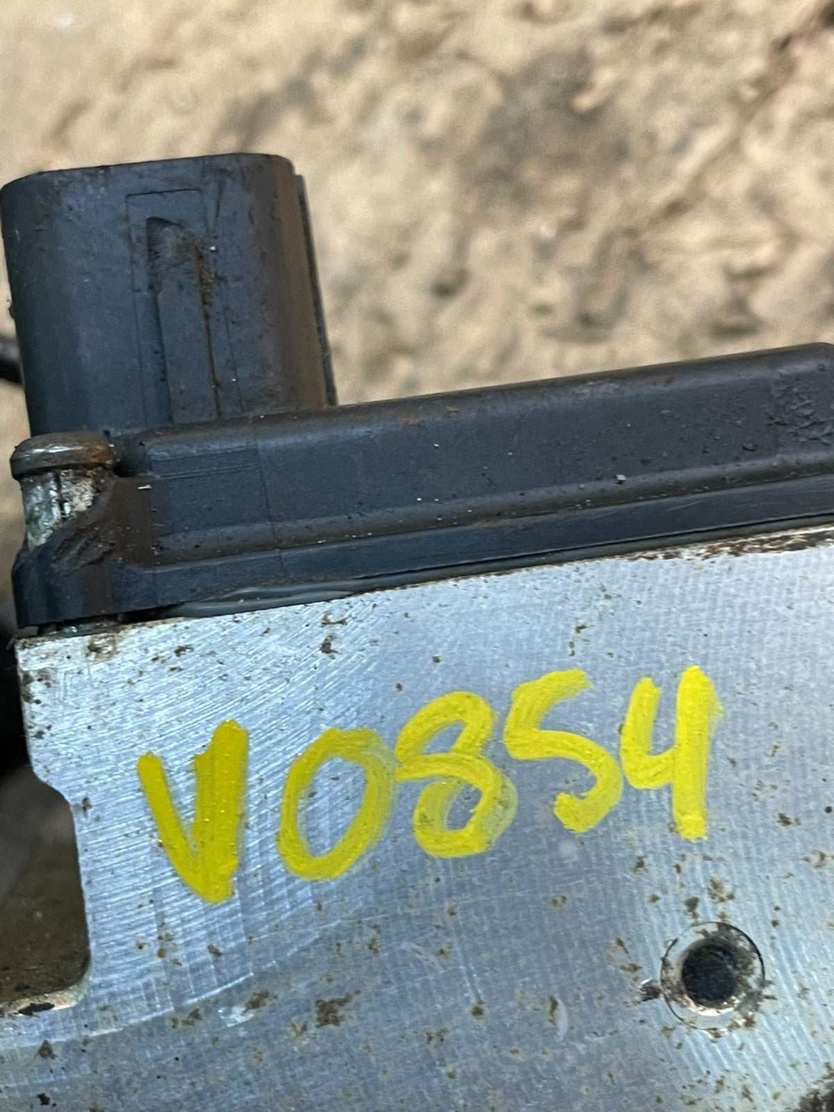 2009 - 2012 Chevy Express GMC Savana 1500 2500 ABS Anti Lock Brake Pump V0854 DG7