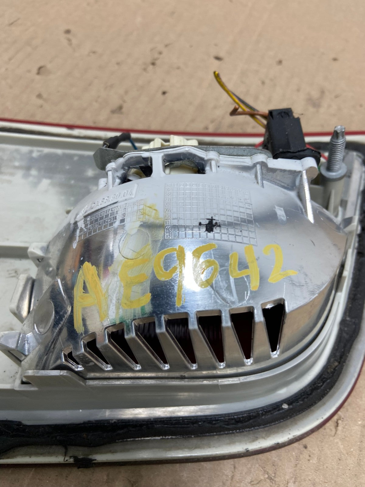 2007 to 2010 Bmw X5 E70 Right Passenger Rh Side Inner Tail Light AE9642 LK7