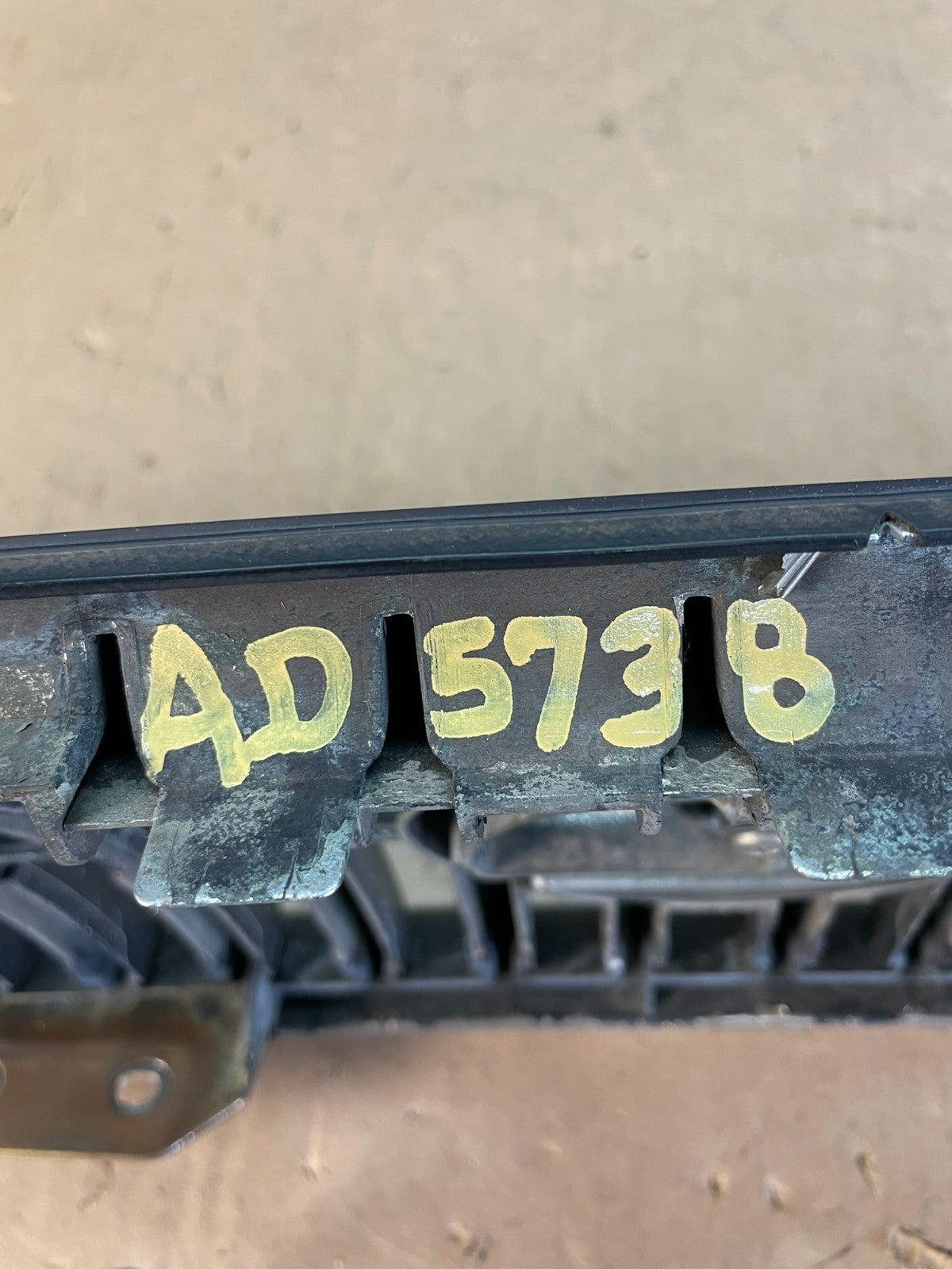 1998 to 2005 Lexus GS300 Front Upper Chrome Grill Grille AD5738 DG4
