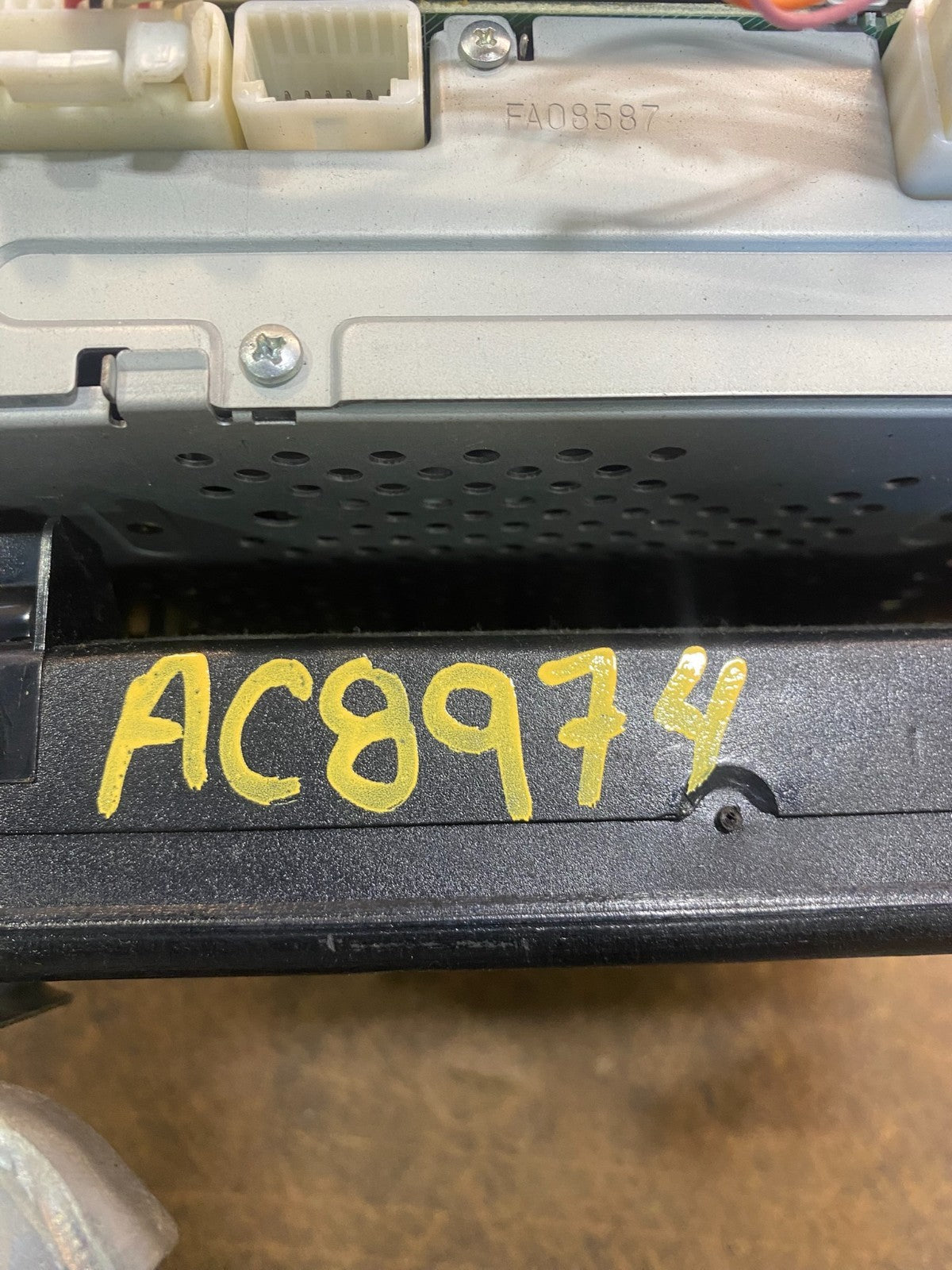 2006 to 2009 Toyota Prius Radio AM/FM CD Player AC8974 DG7