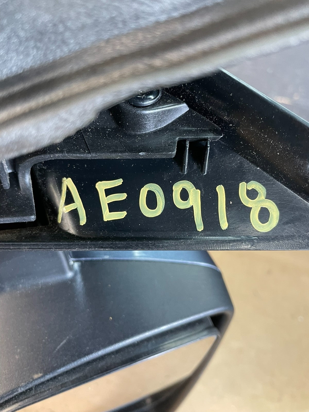 2013 to 2015 Chevrolet Malibu Right Passenger View Turn Door Mirror AE0918 DW8