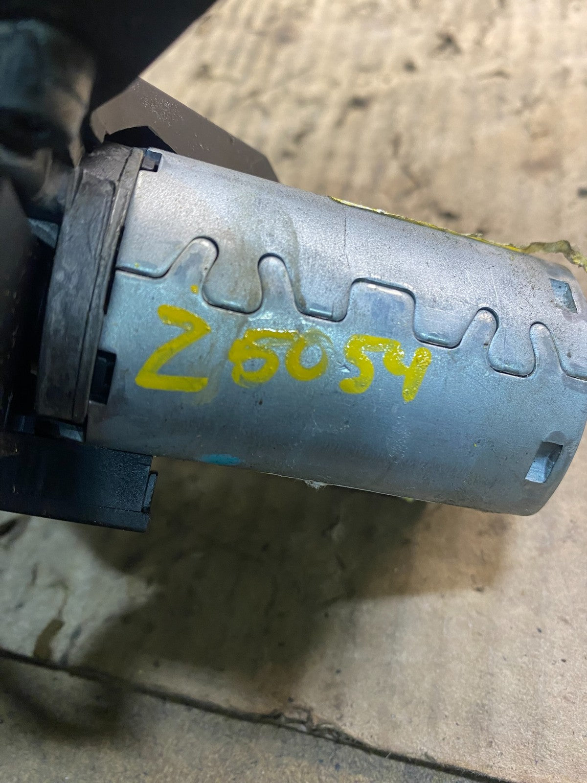 2008 to 2012 Buick Enclave Windshield Rear Wiper Motor Z5054 PS5