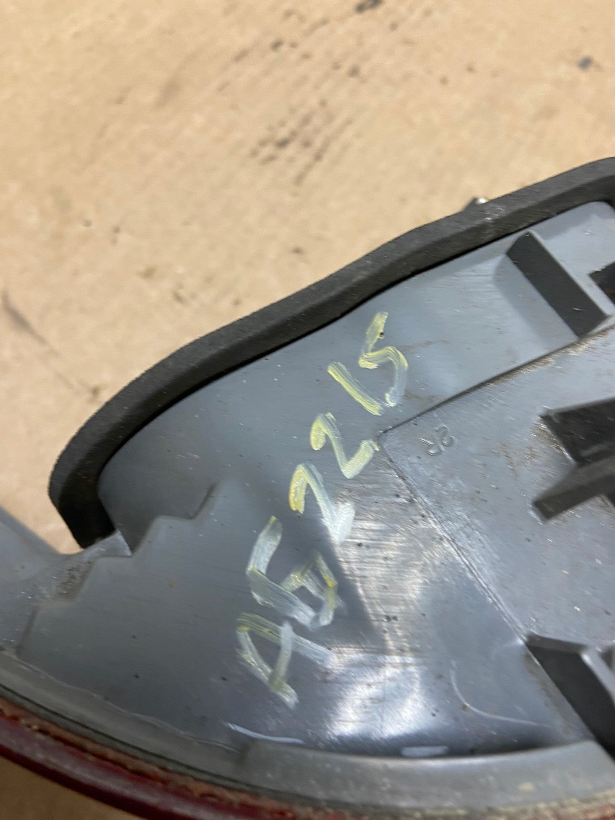 2005 Honda Accord Right Passenger Rh Side Tail Light AG2215 LK7