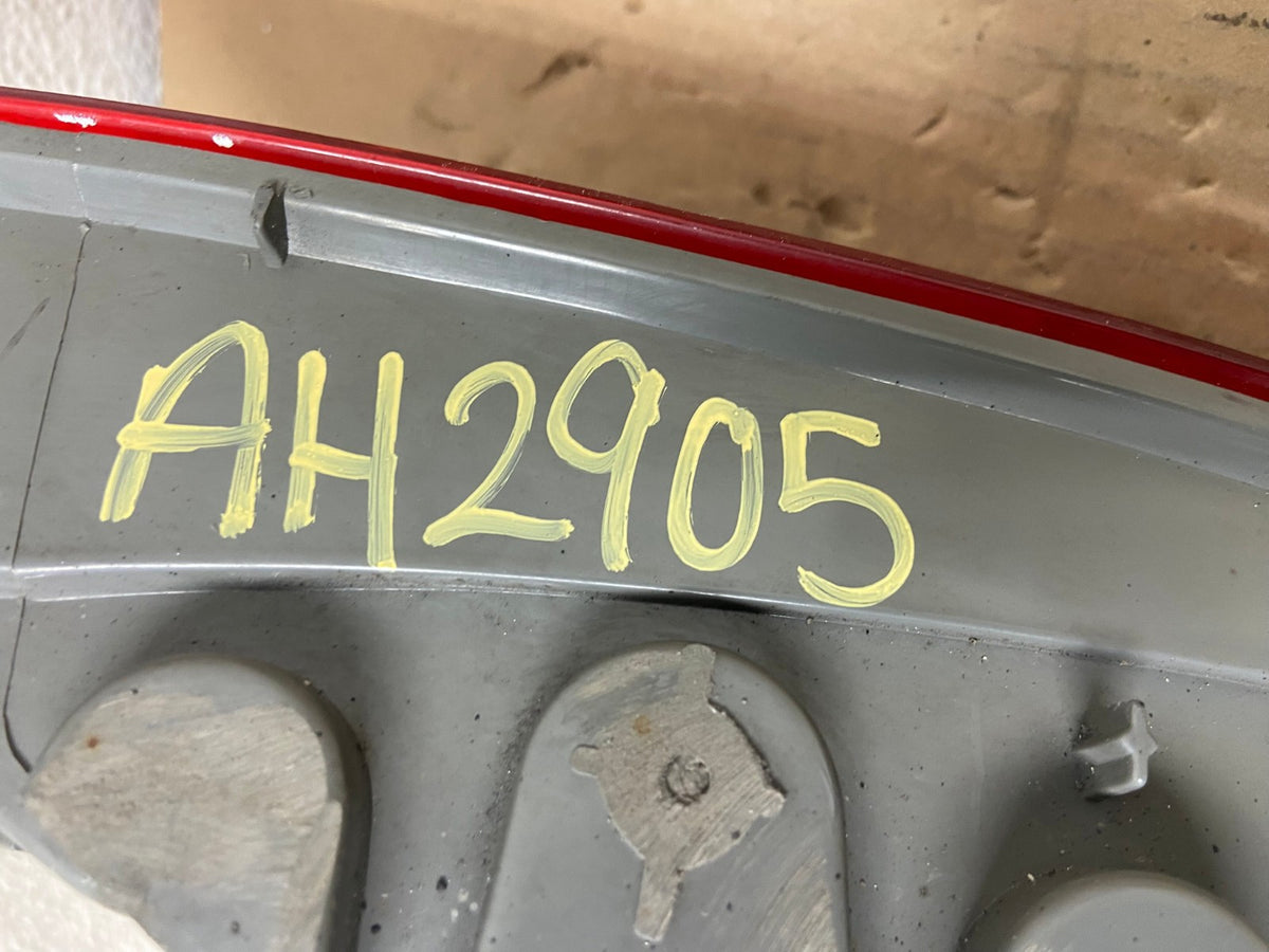 Coupe 2006 2007 2008 Honda Civic Right Passenger RH Tail Light AH2905 LK8