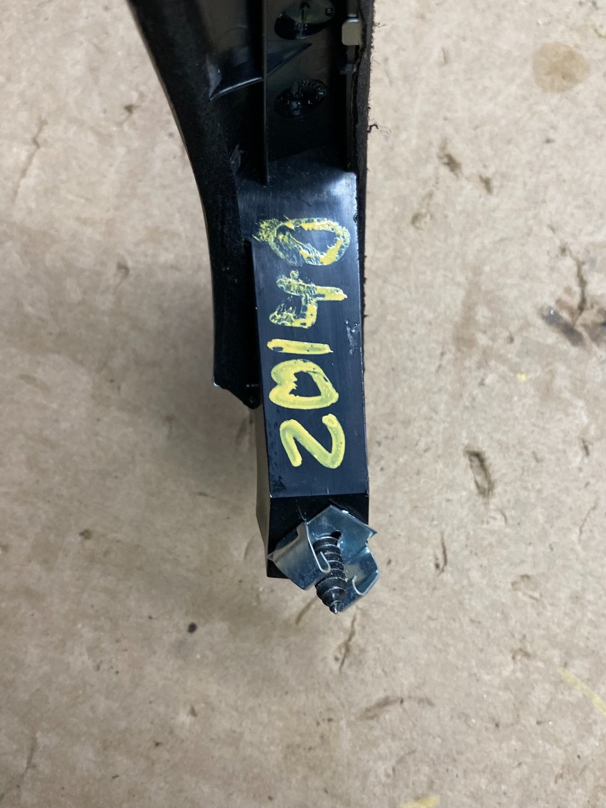 2009-2010 Nissan Murano Dash Trim Panel With Hazard Buttom Switch OEM z0140 DG6