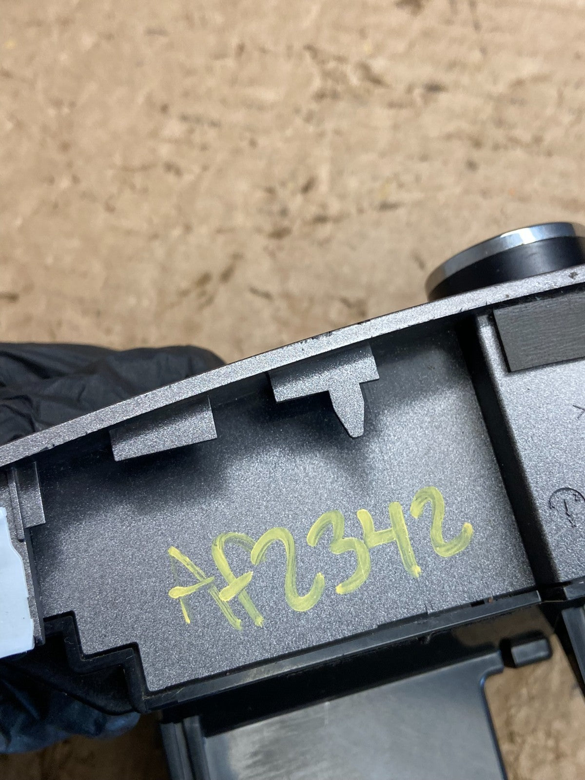 2009 - 2012 Toyota Venza A/C Heater Climate Control Unit Switch AF2342 DG6