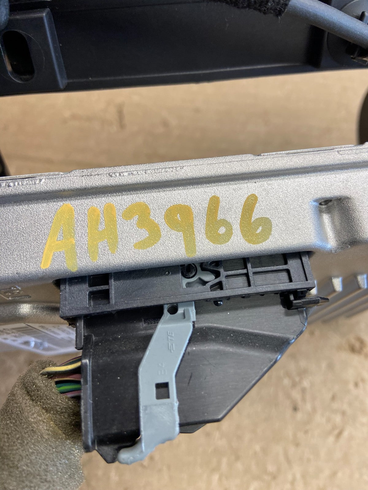 2013 2014 Ford Edge Communication Module AH3966 DG6