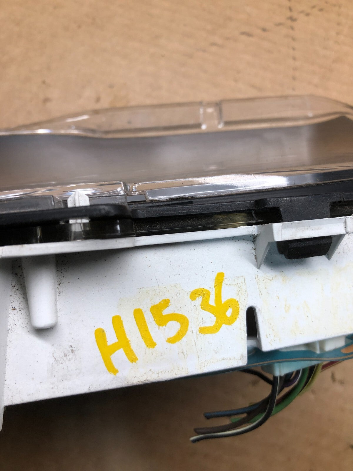 2001 to 2002 Ford Econoline E250 E350 Van Speedometer Instrument Cluster H15367