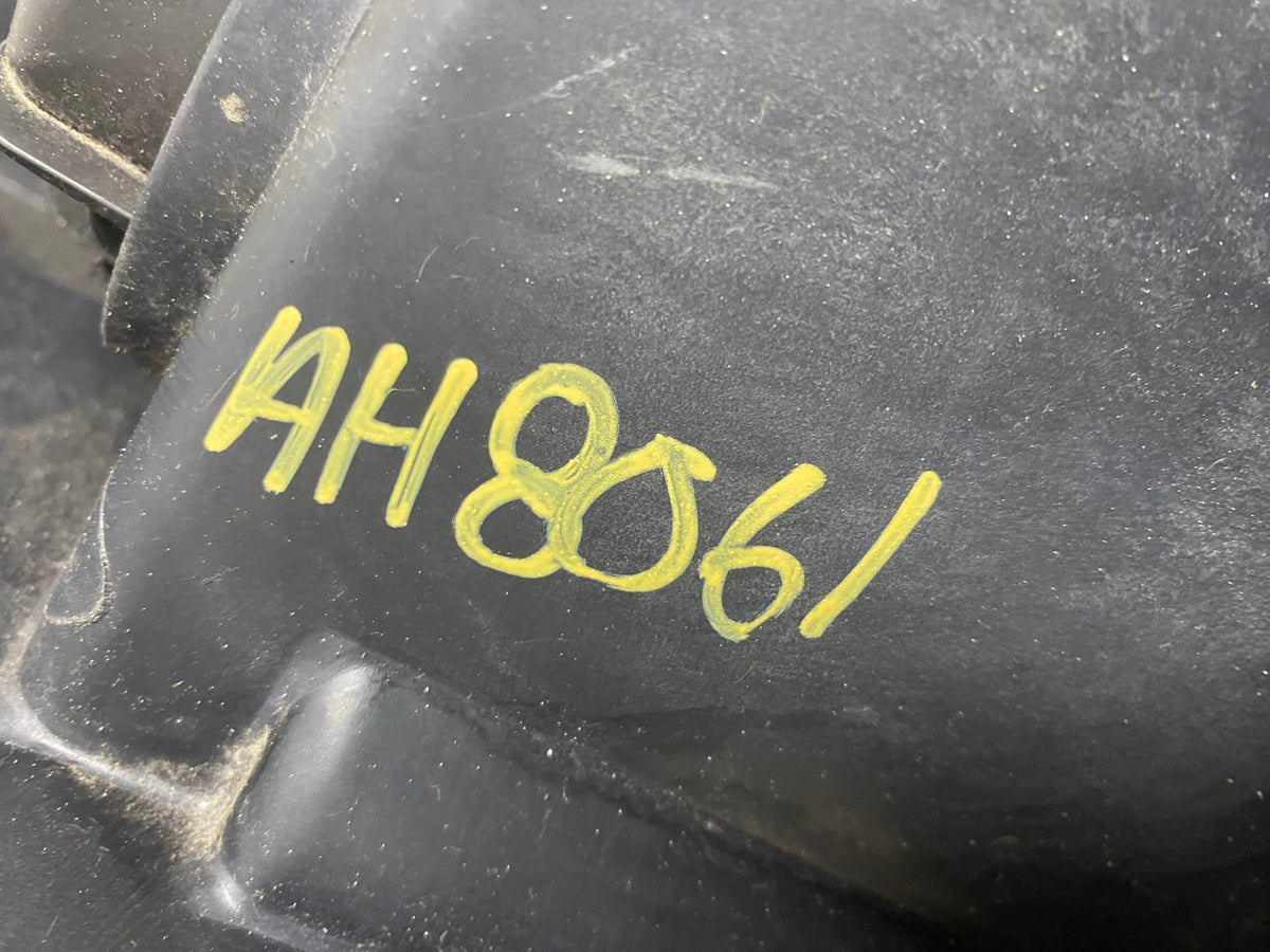 2007 to 2012 Gmc Acadia Halogen Headlight Left Driver LH Side AH8061 LK9