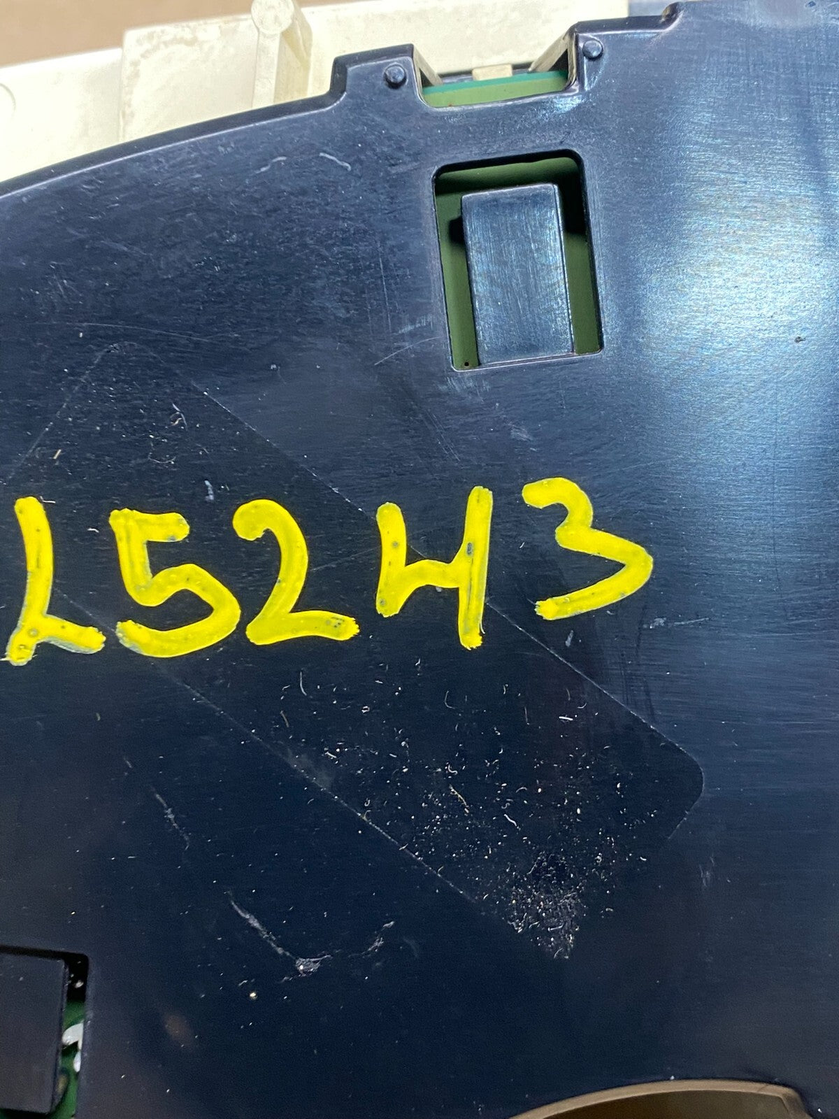 2004 to 2007 Chevrolet Express Speedometer Cluster Gauge L5243 PS7